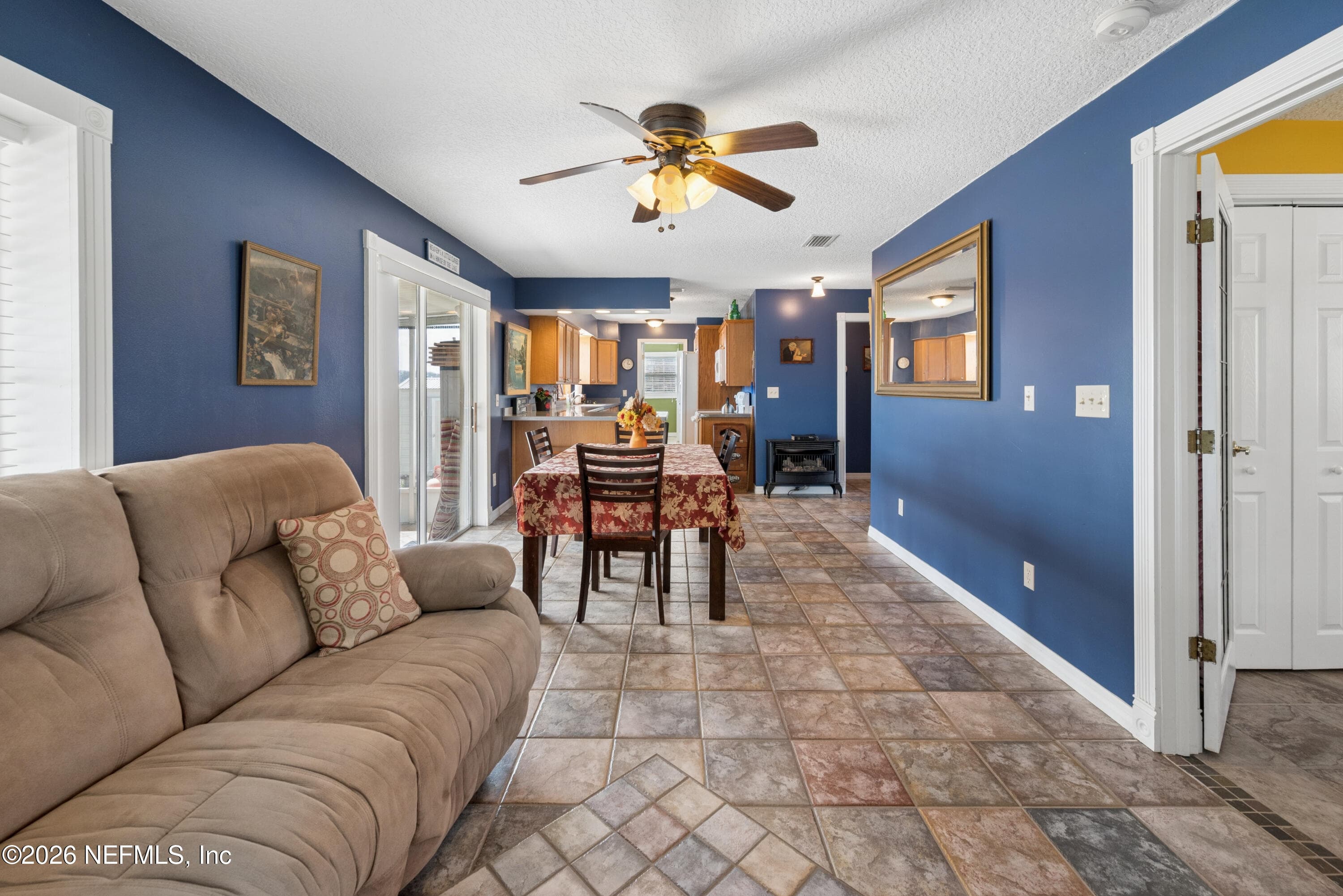 Photo 11 of 7932 SW COUNTY ROAD 18, Hampton, FL 32044