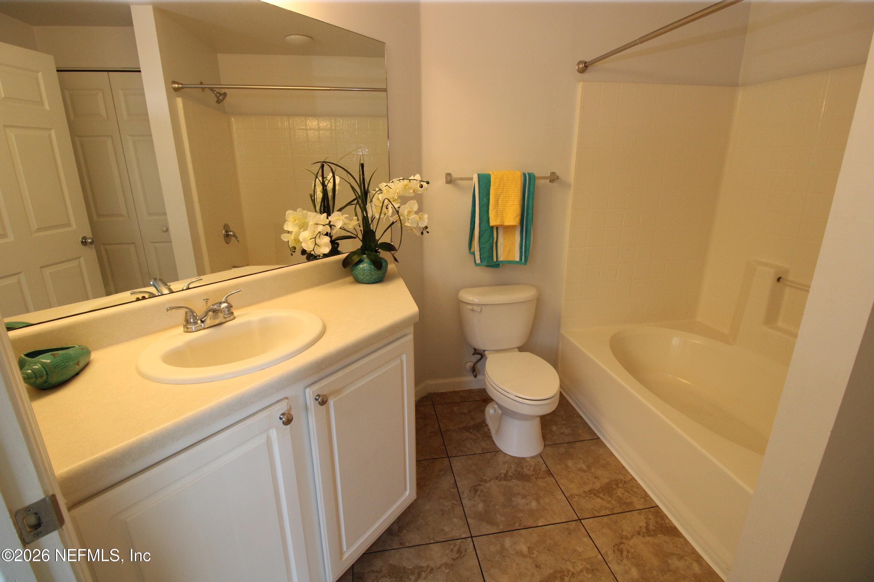 Bathroom with tub/shower — 1010 BELLA VISTA Boulevard 126, St. Augustine, FL 32084
