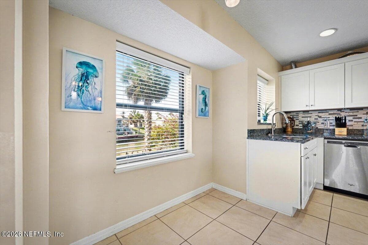 Photo 27 of 109 CORAL REEF Court N, Palm Coast, FL 32137