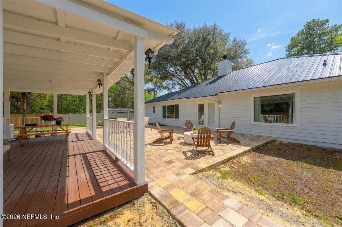 Photo 7 of 129 GRASSY Lane, Palatka, FL 32177