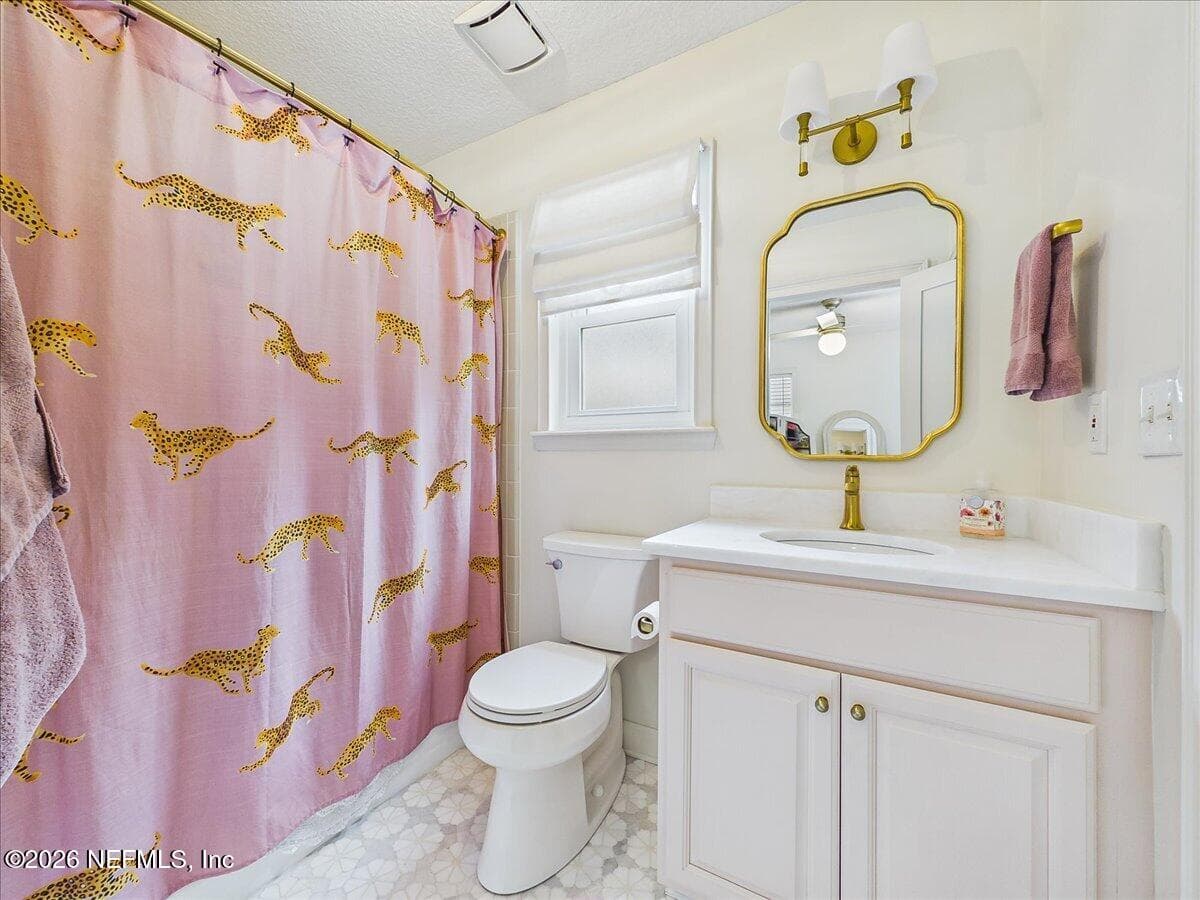 Photo 41 of 129 GRASSY Lane, Palatka, FL 32177