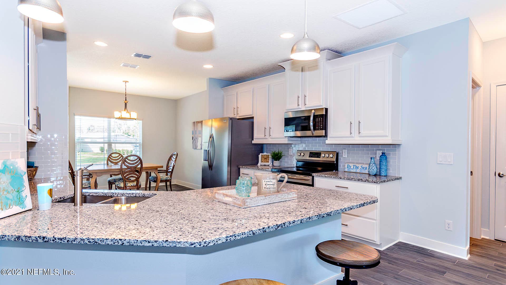 Photo 13 of 705 AMBERJACK Lane, Atlantic Beach, FL 32233