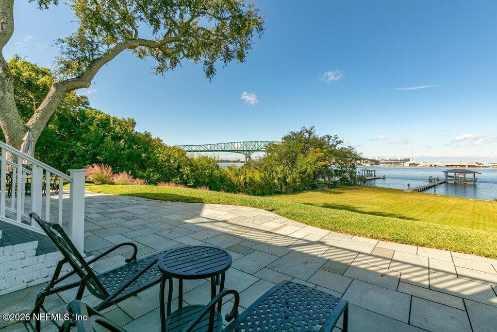 Photo 55 of 4626 RIVER POINT Road W, Jacksonville, FL 32207