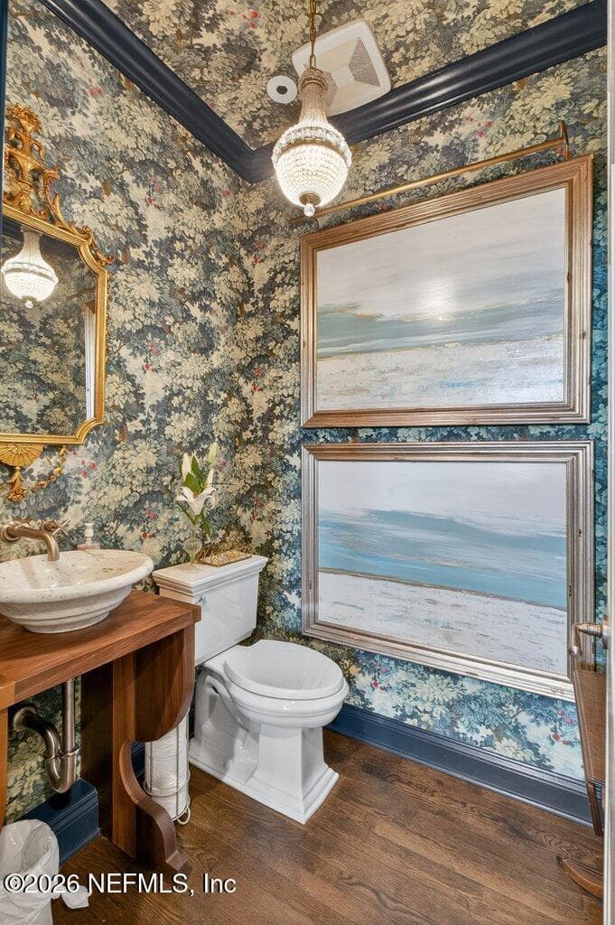 Vessel sink, custom wallpaper — 4626 RIVER POINT Road W, Jacksonville, FL 32207