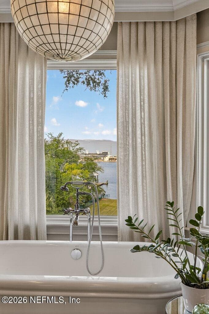 Photo 37 of 4626 RIVER POINT Road W, Jacksonville, FL 32207