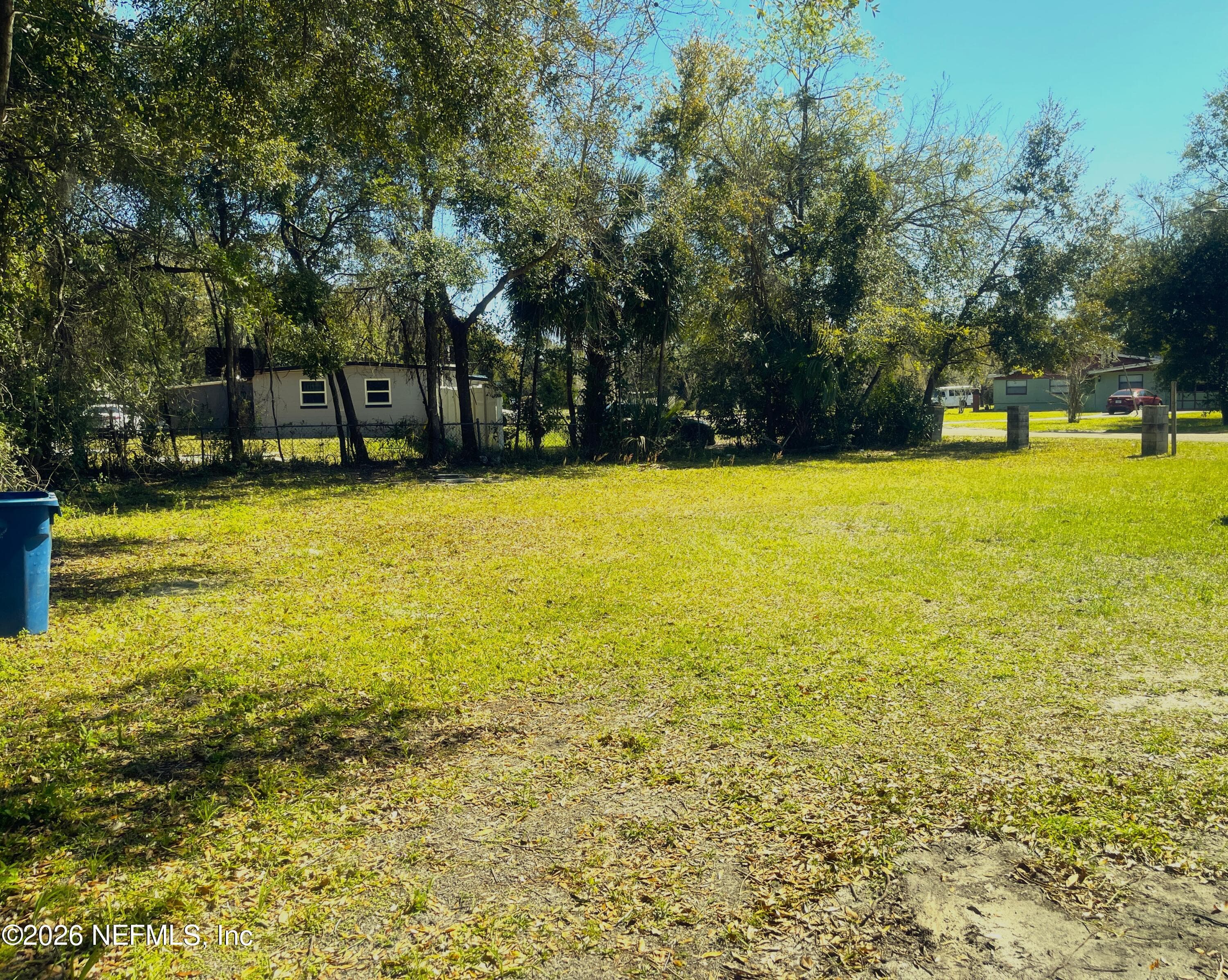 Photo 8 of 10603 BRIARCLIFF Road E, Jacksonville, FL 32218