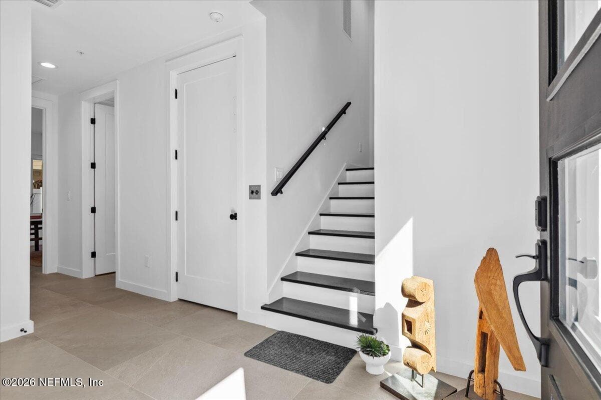 Foyer Entrance — 118 13TH Avenue S 103 C, Jacksonville Beach, FL 32250