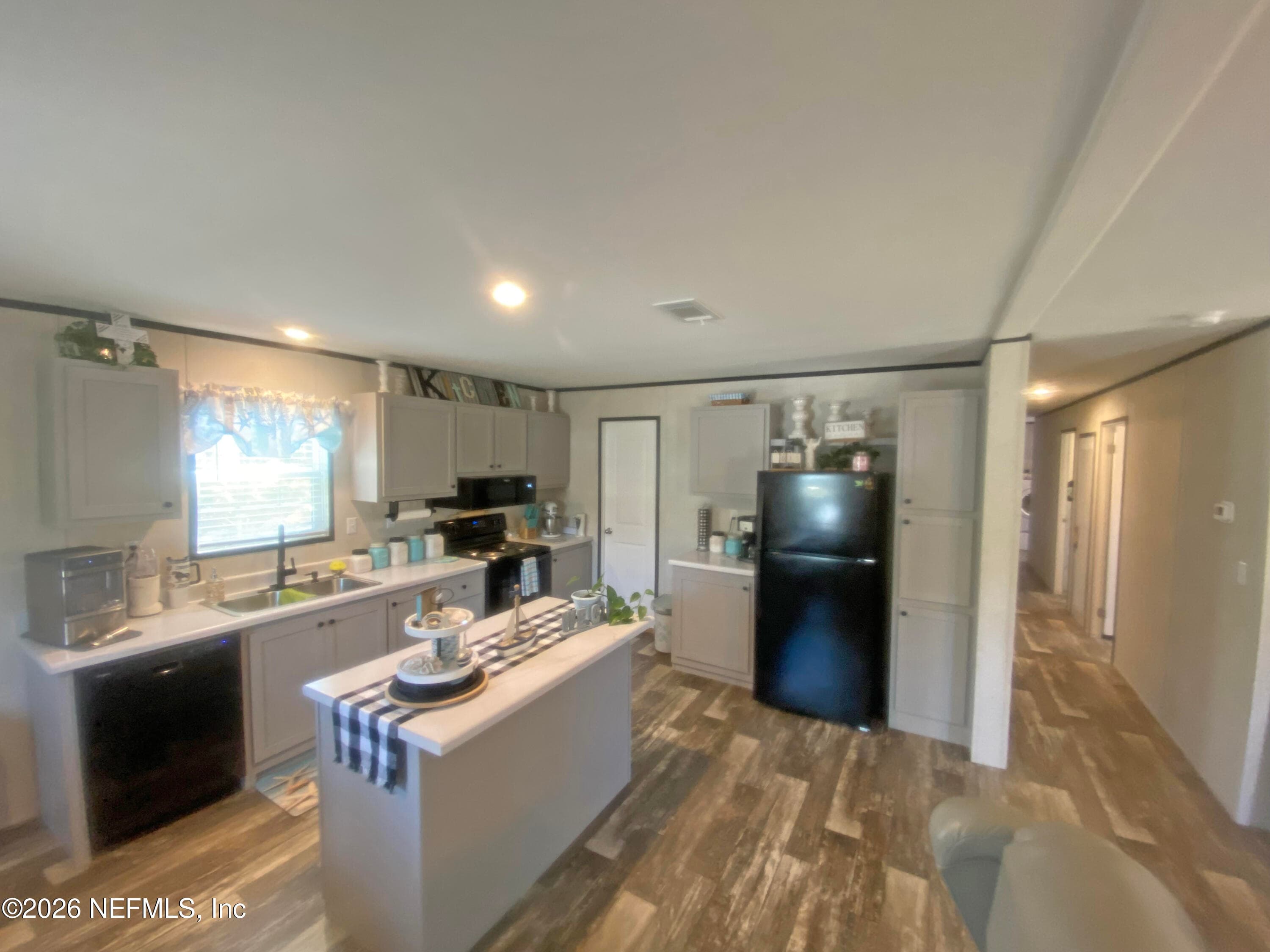 Kitchen — 203 SW 5TH Avenue, Palatka, FL 32177