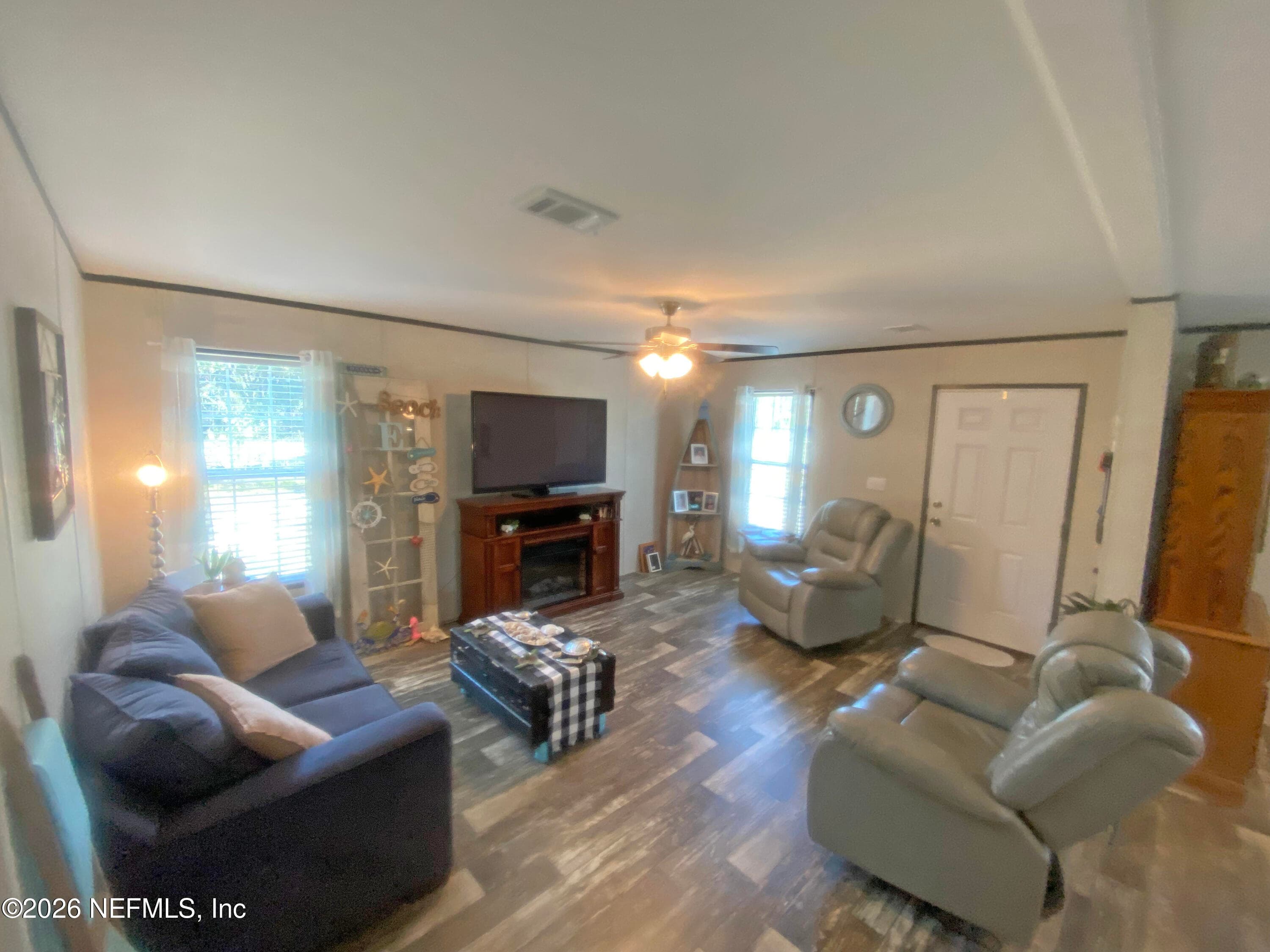 Living Room — 203 SW 5TH Avenue, Palatka, FL 32177