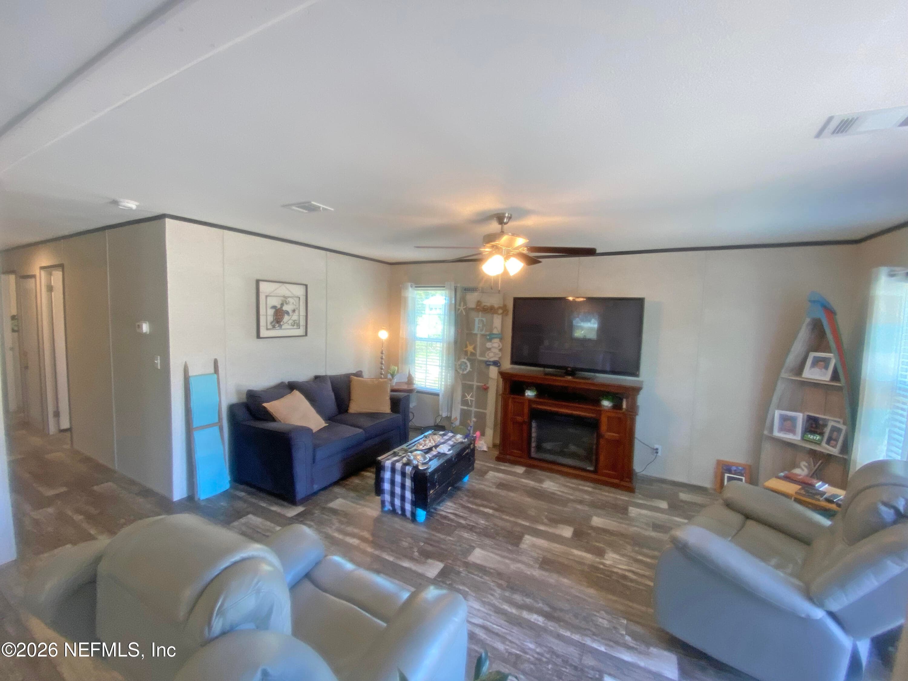 Living Room — 203 SW 5TH Avenue, Palatka, FL 32177