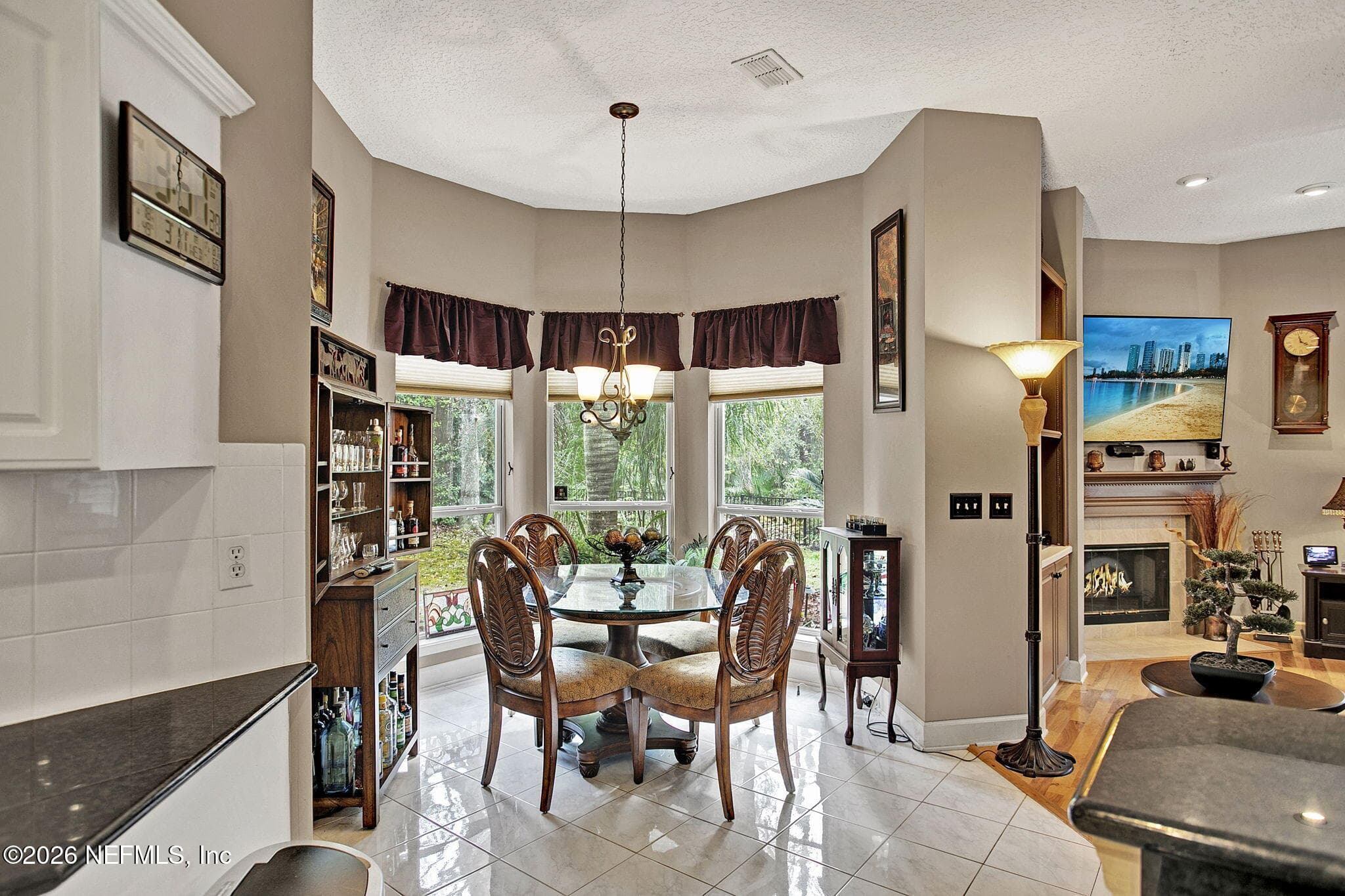 Casual dining nook — 640 WYNDHAM Court, Orange Park, FL 32073