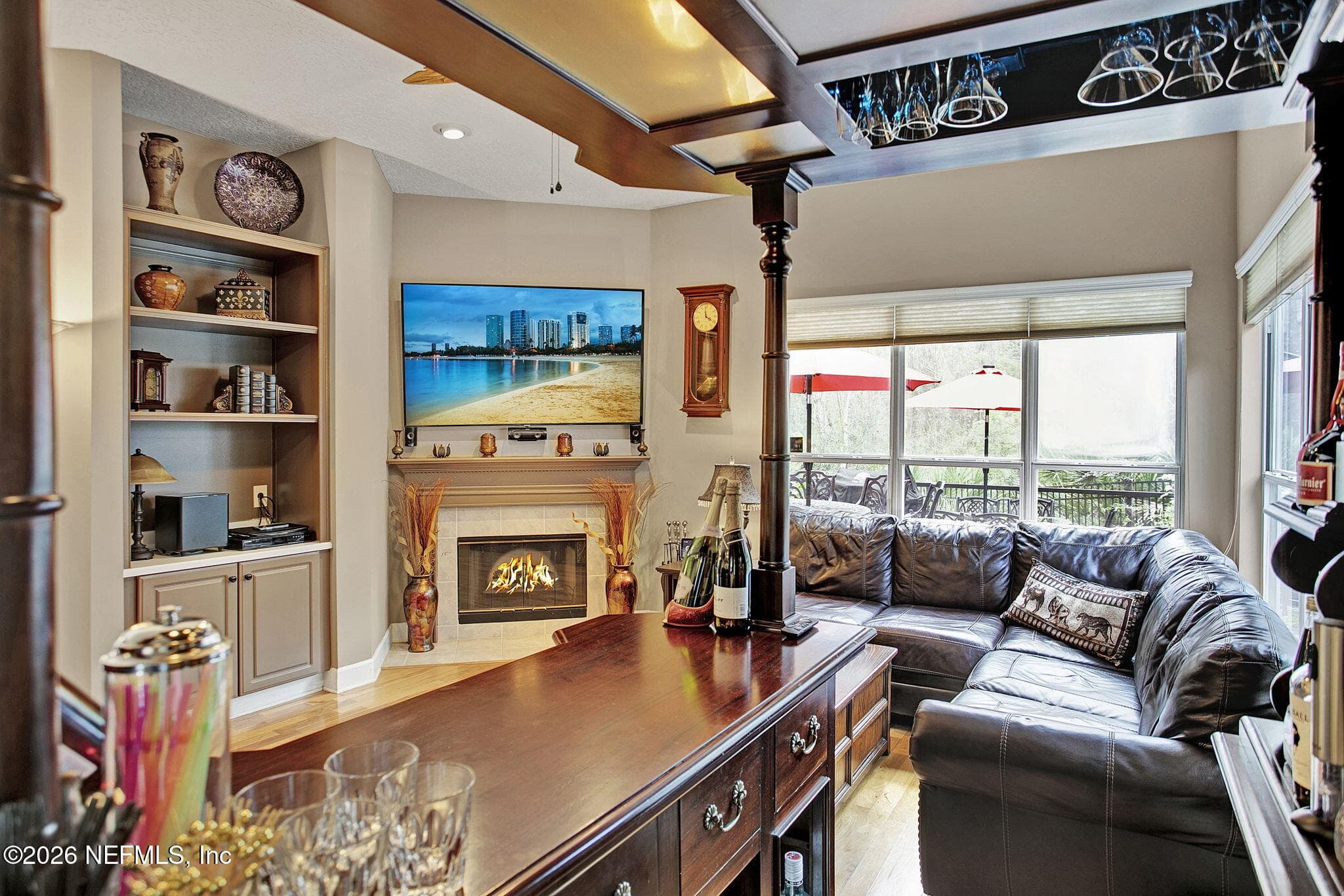 Fireplace, 72" TV, access to pool! — 640 WYNDHAM Court, Orange Park, FL 32073