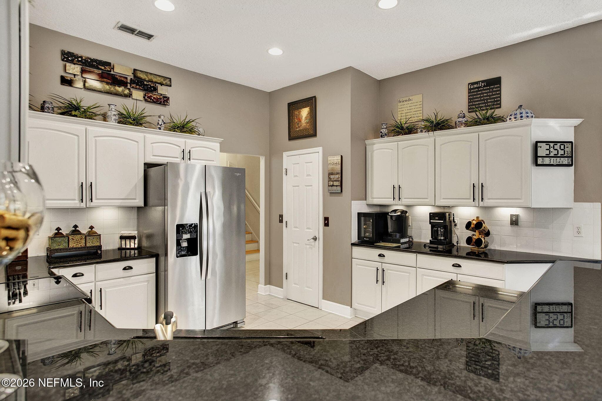 Spacious kitchen with pantry — 640 WYNDHAM Court, Orange Park, FL 32073