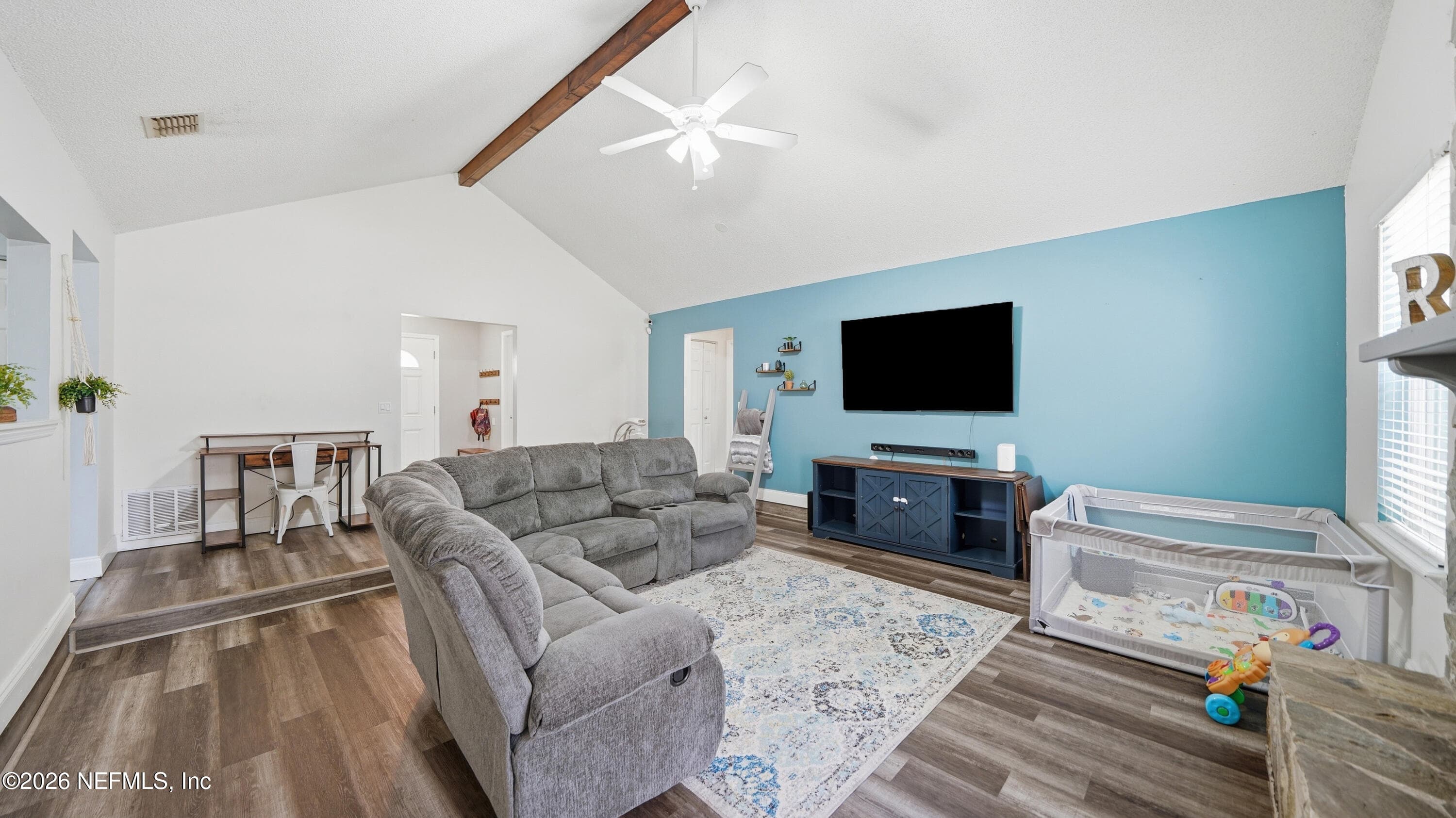 Photo 4 of 7529 ALLSPICE Circle N, Jacksonville, FL 32244