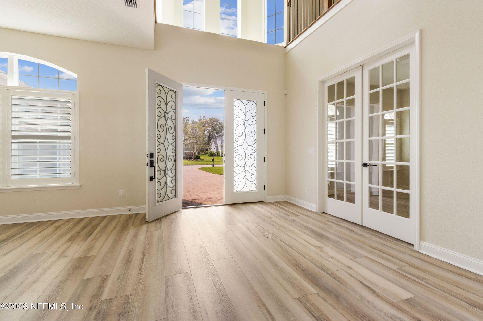 Photo 3 of 536 E KESLEY Lane, St. Johns, FL 32259