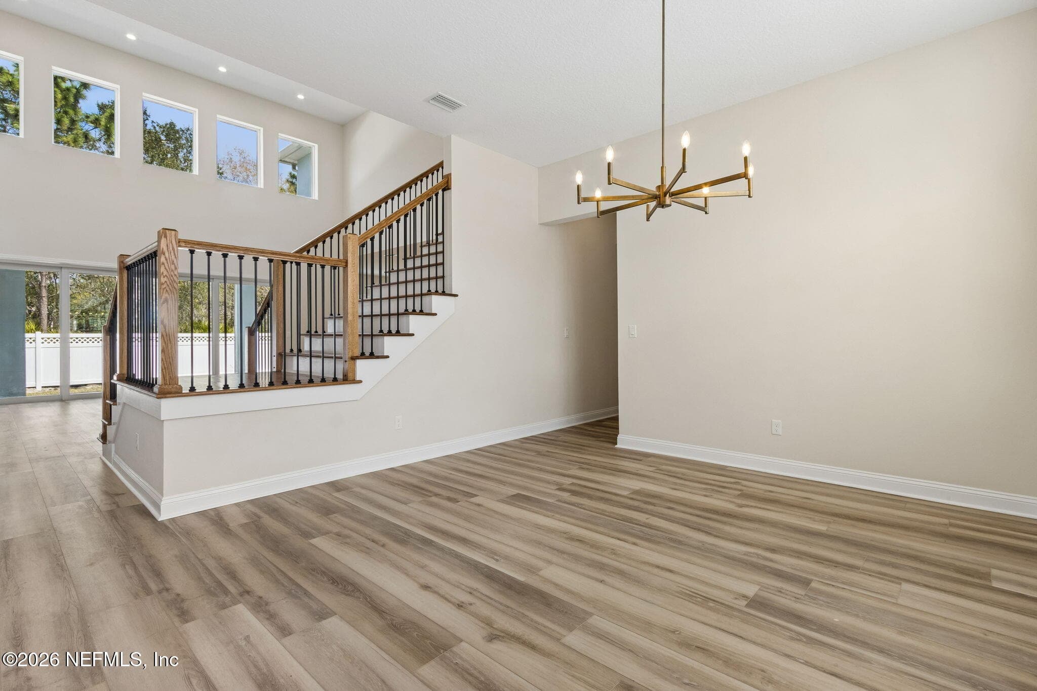Photo 4 of 536 E KESLEY Lane, St. Johns, FL 32259