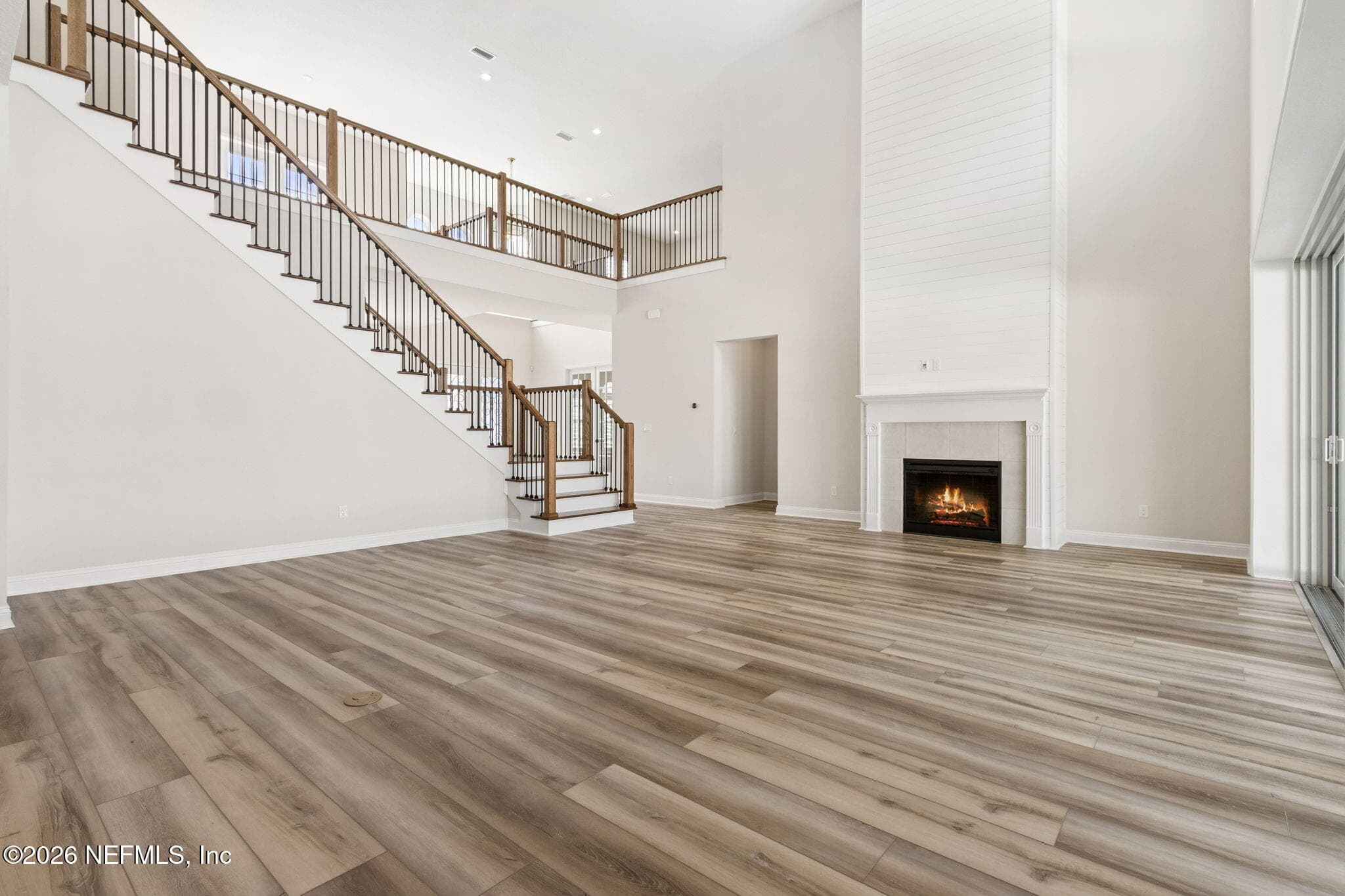 Photo 6 of 536 E KESLEY Lane, St. Johns, FL 32259