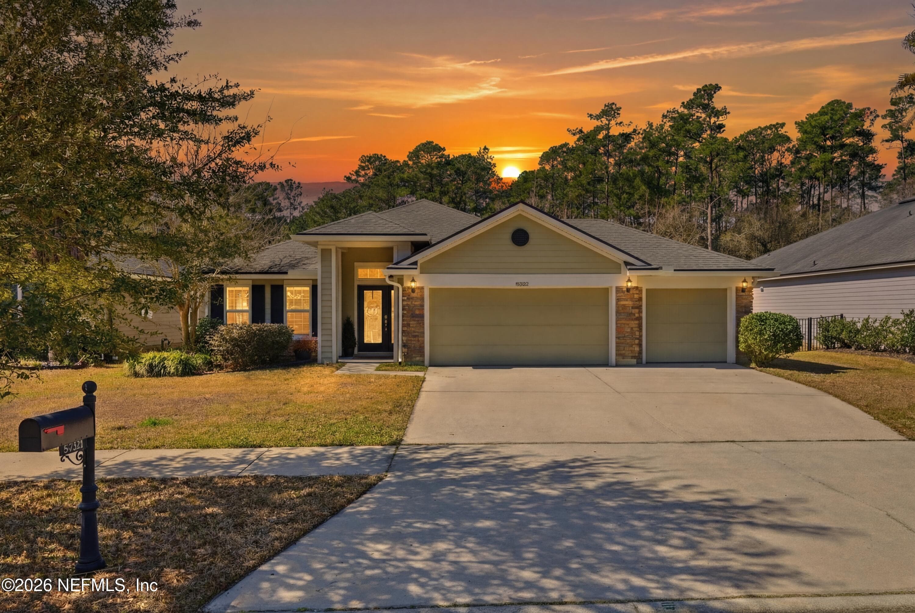 Photo 2 of 83321 PURPLE MARTIN Drive, Yulee, FL 32097