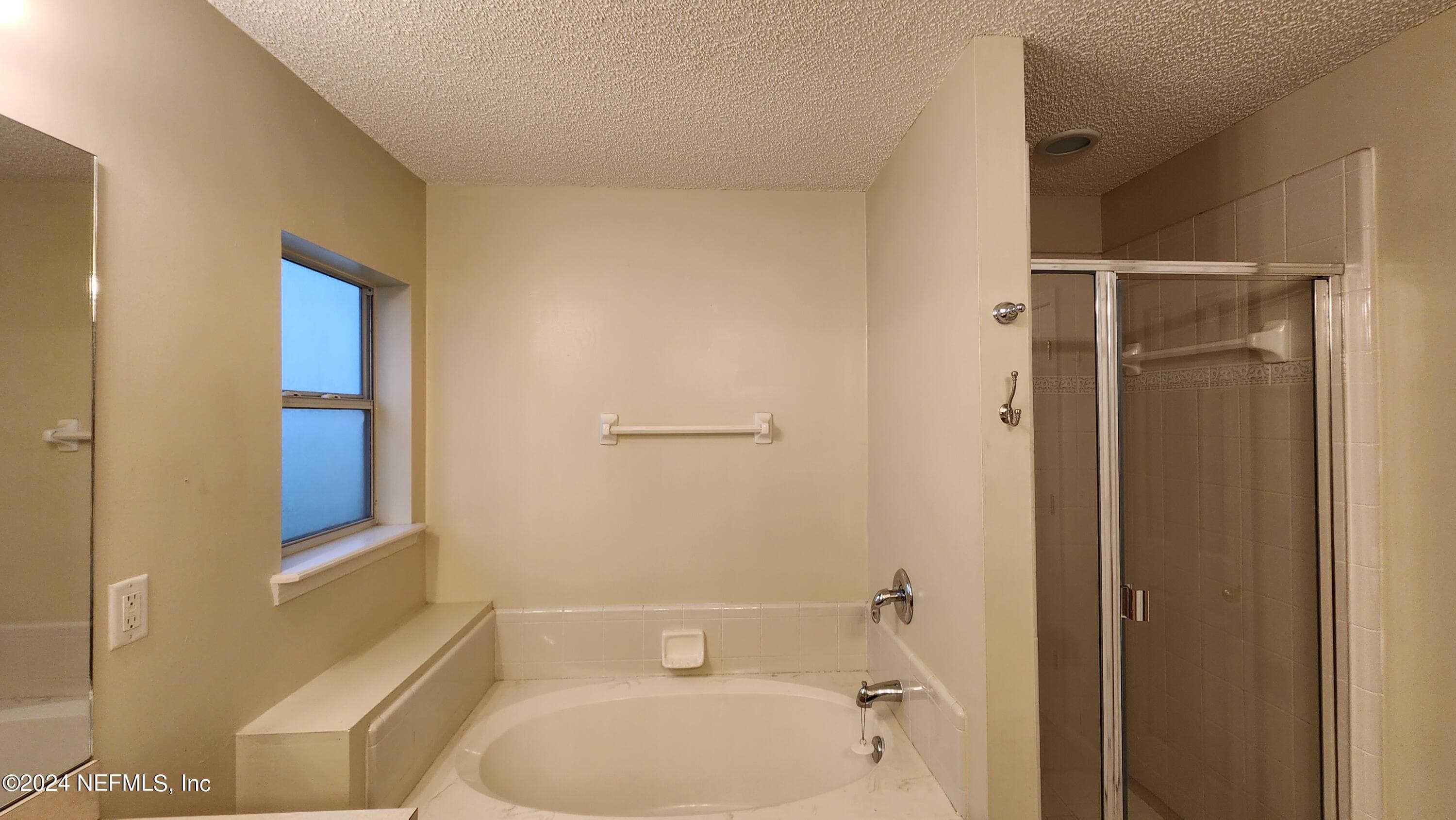 Photo 7 of 550 BAY HAWK Court, Orange Park, FL 32073