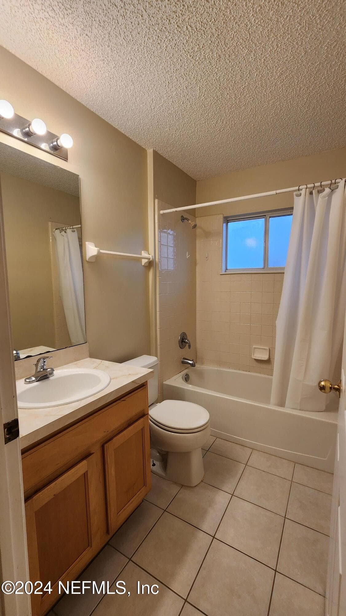 Photo 9 of 550 BAY HAWK Court, Orange Park, FL 32073