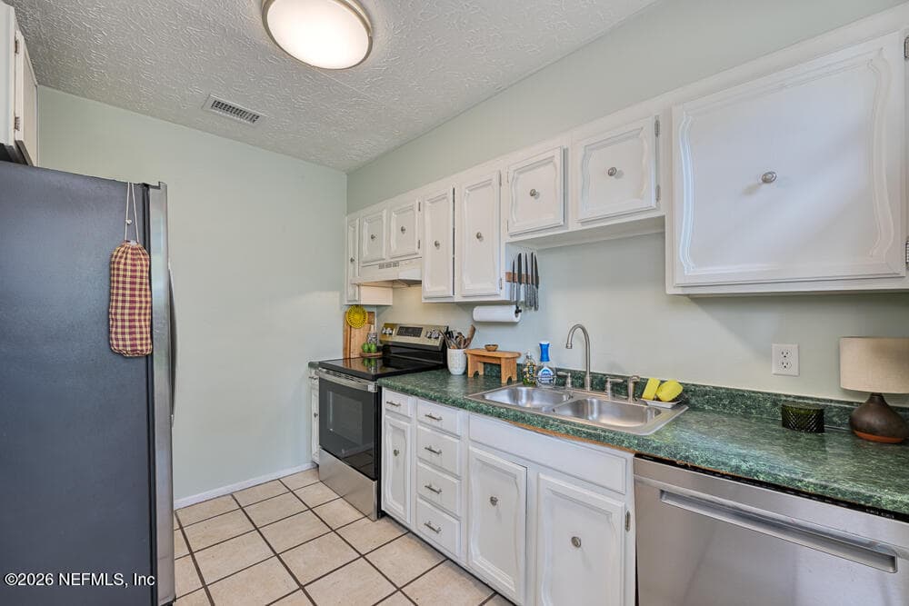Photo 11 of 4824 SAPPHO Avenue, Jacksonville, FL 32205