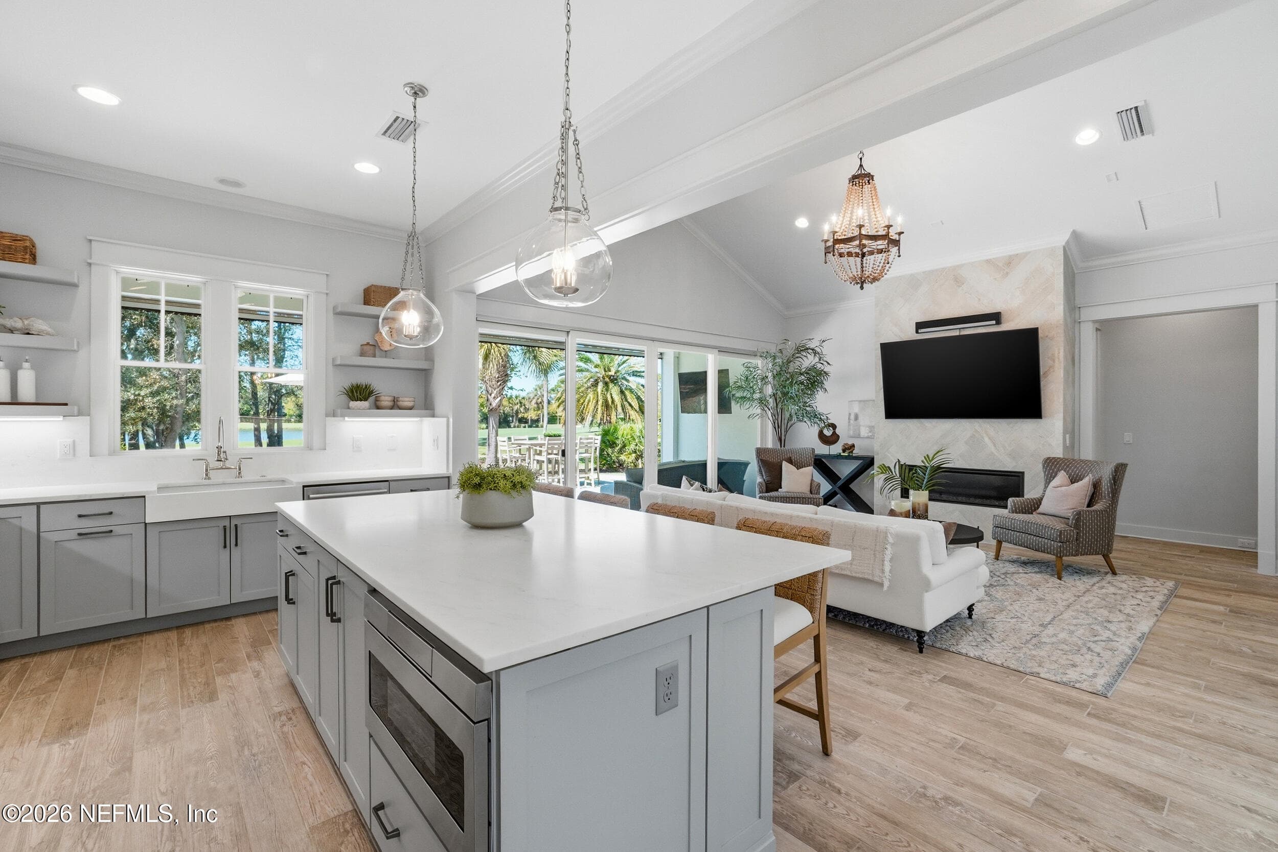 Huge island with plenty of room to gather around. — 1804 ATLANTIC BEACH Drive, Atlantic Beach, FL 32233