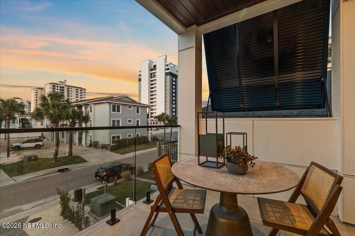 Photo 70 of 118 13TH Avenue S 101 B, Jacksonville Beach, FL 32250