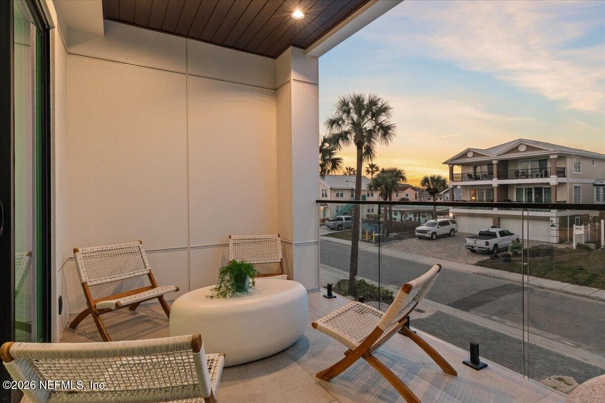 Photo 71 of 118 13TH Avenue S 101 B, Jacksonville Beach, FL 32250