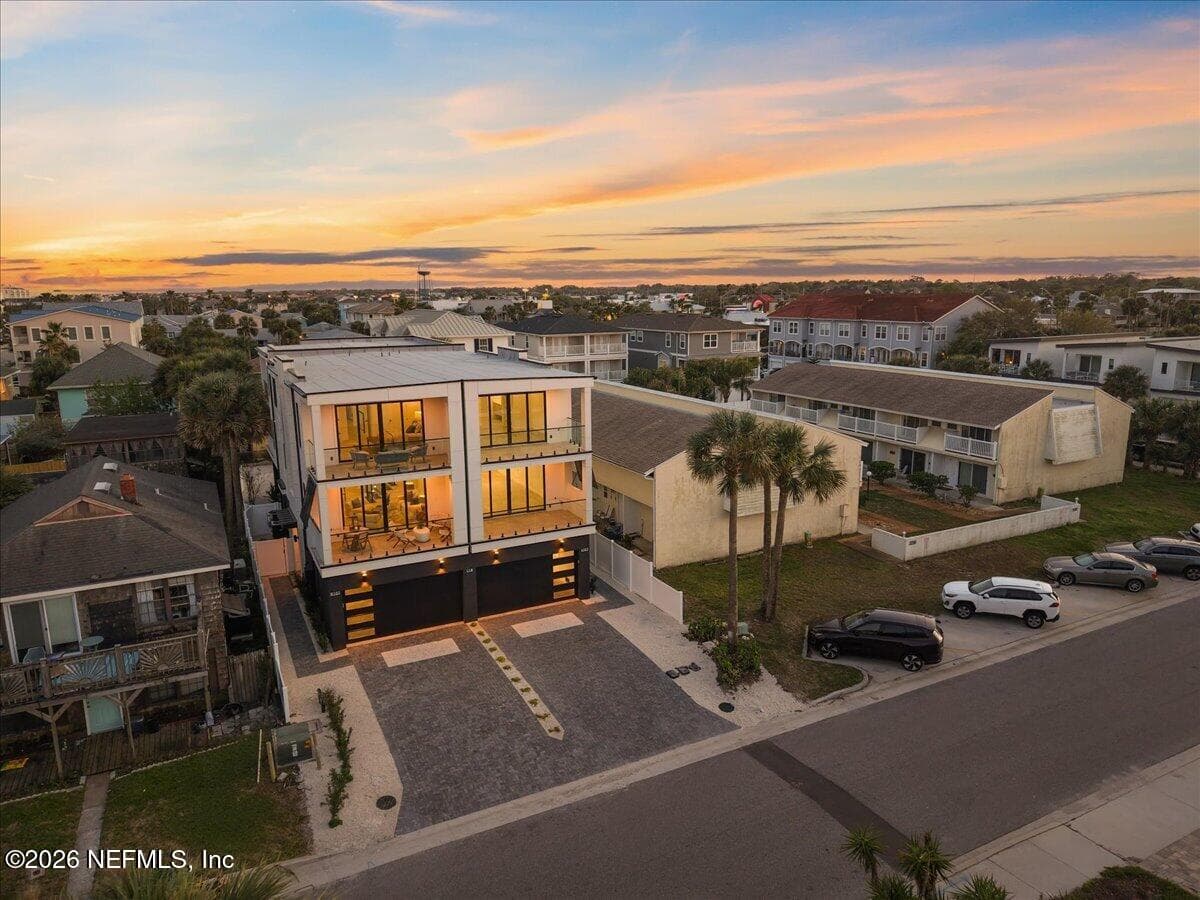 Photo 80 of 118 13TH Avenue S 101 B, Jacksonville Beach, FL 32250
