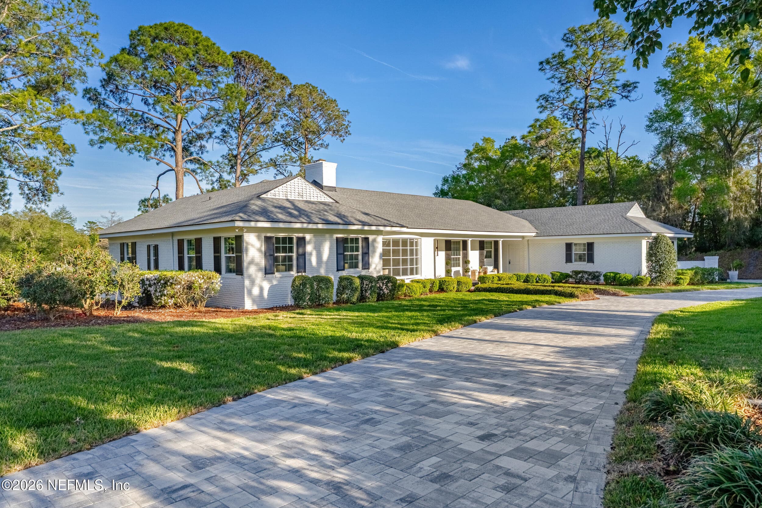 Photo 5 of 10042 LAKE LAMAR Court, Jacksonville, FL 32256