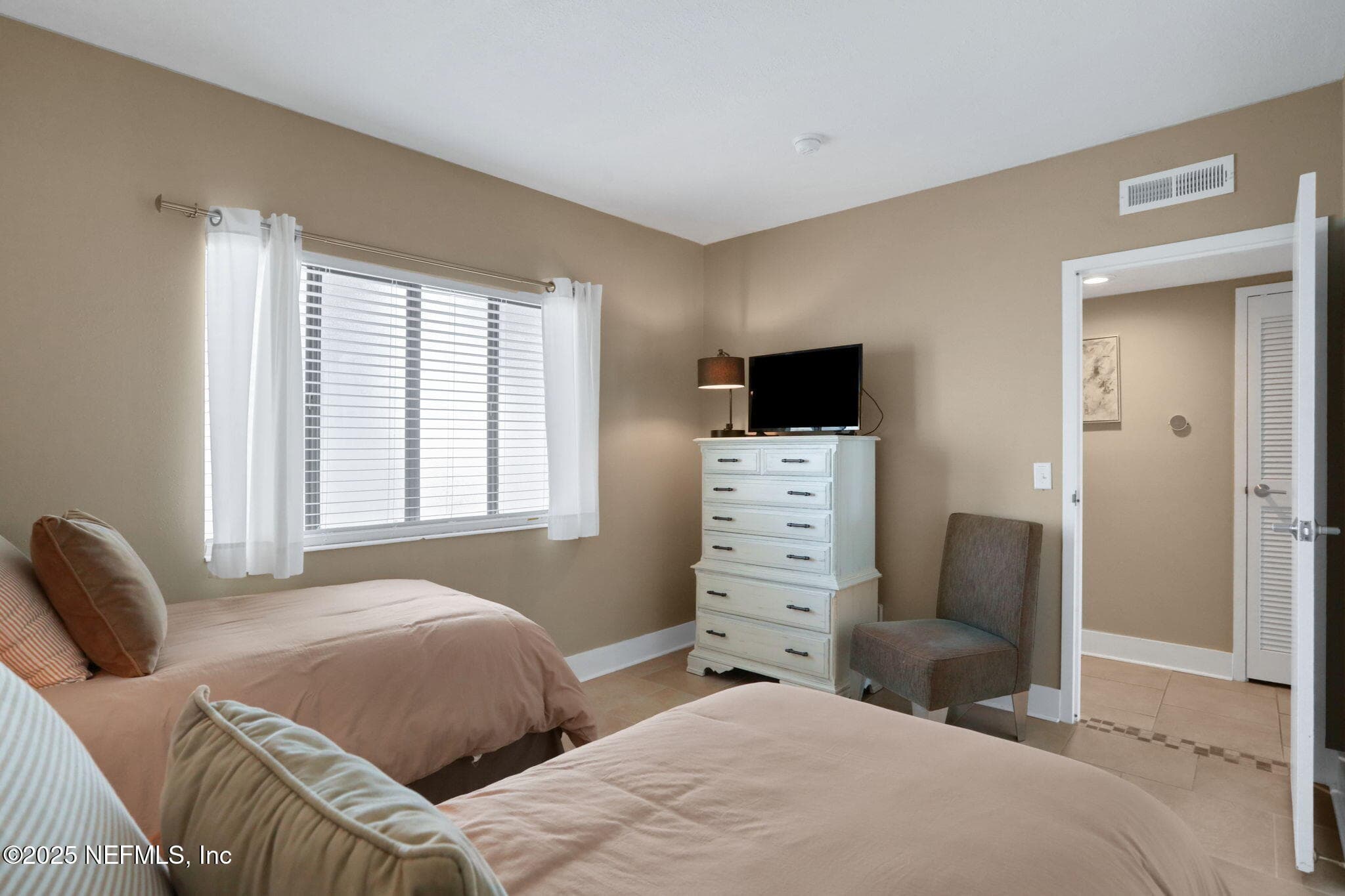 Guest Bedroom — 601 1ST Street S 3C, Jacksonville Beach, FL 32250