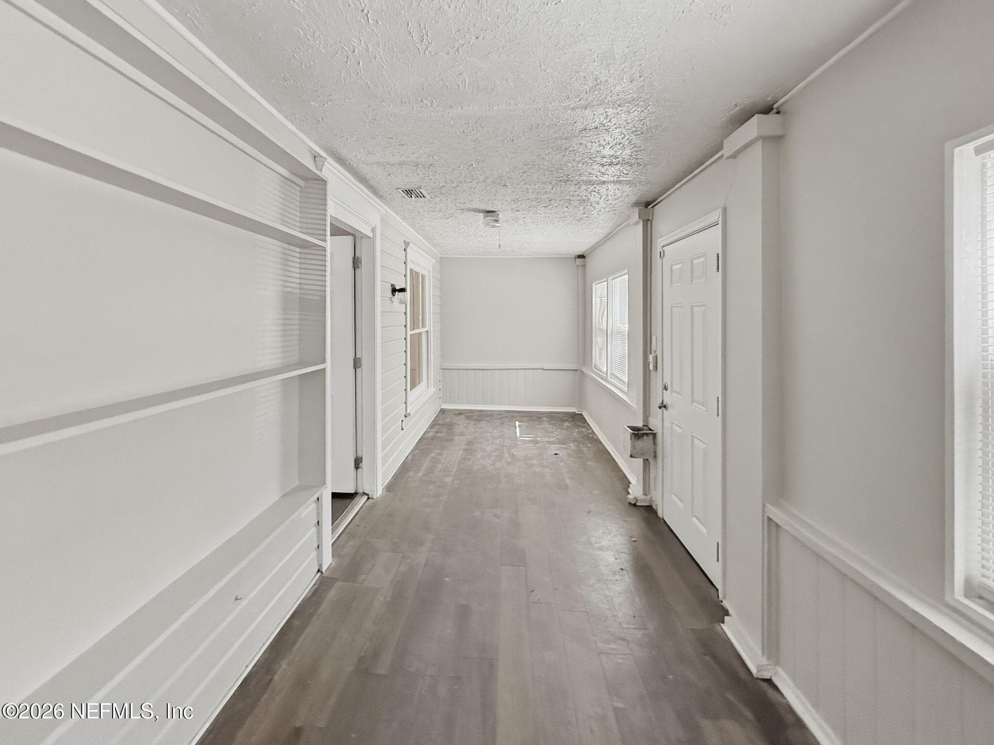 Photo 4 of 663 LINWOOD Avenue, Jacksonville, FL 32206