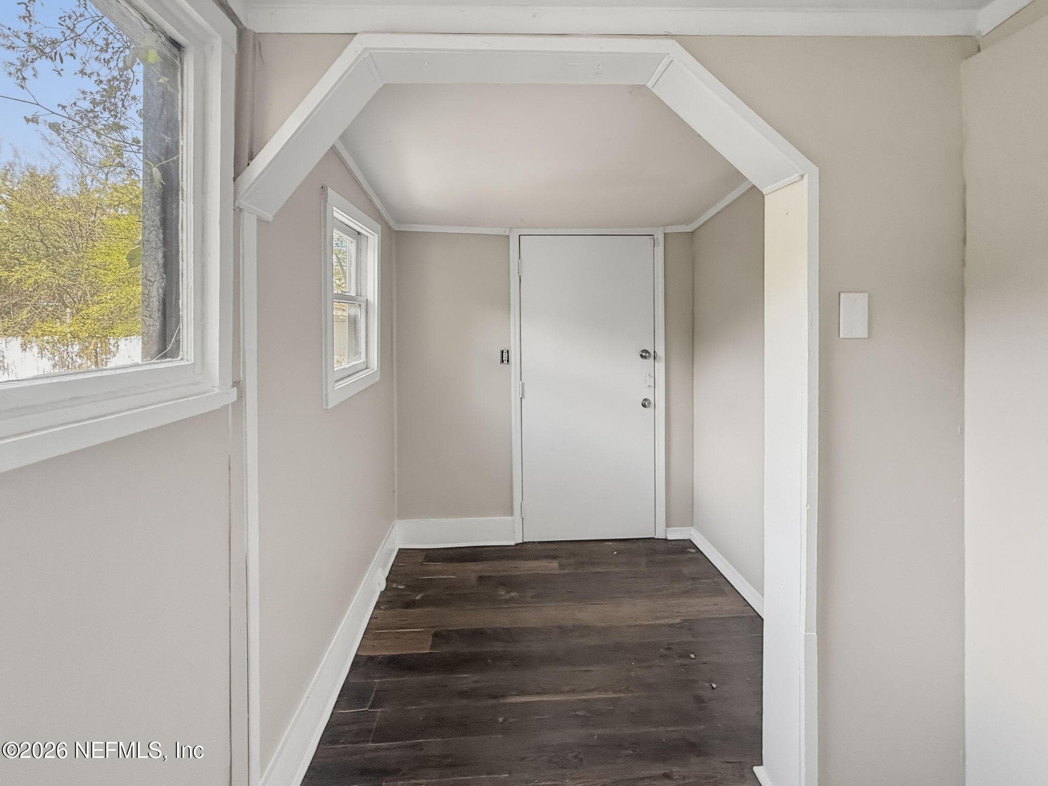 Photo 36 of 663 LINWOOD Avenue, Jacksonville, FL 32206