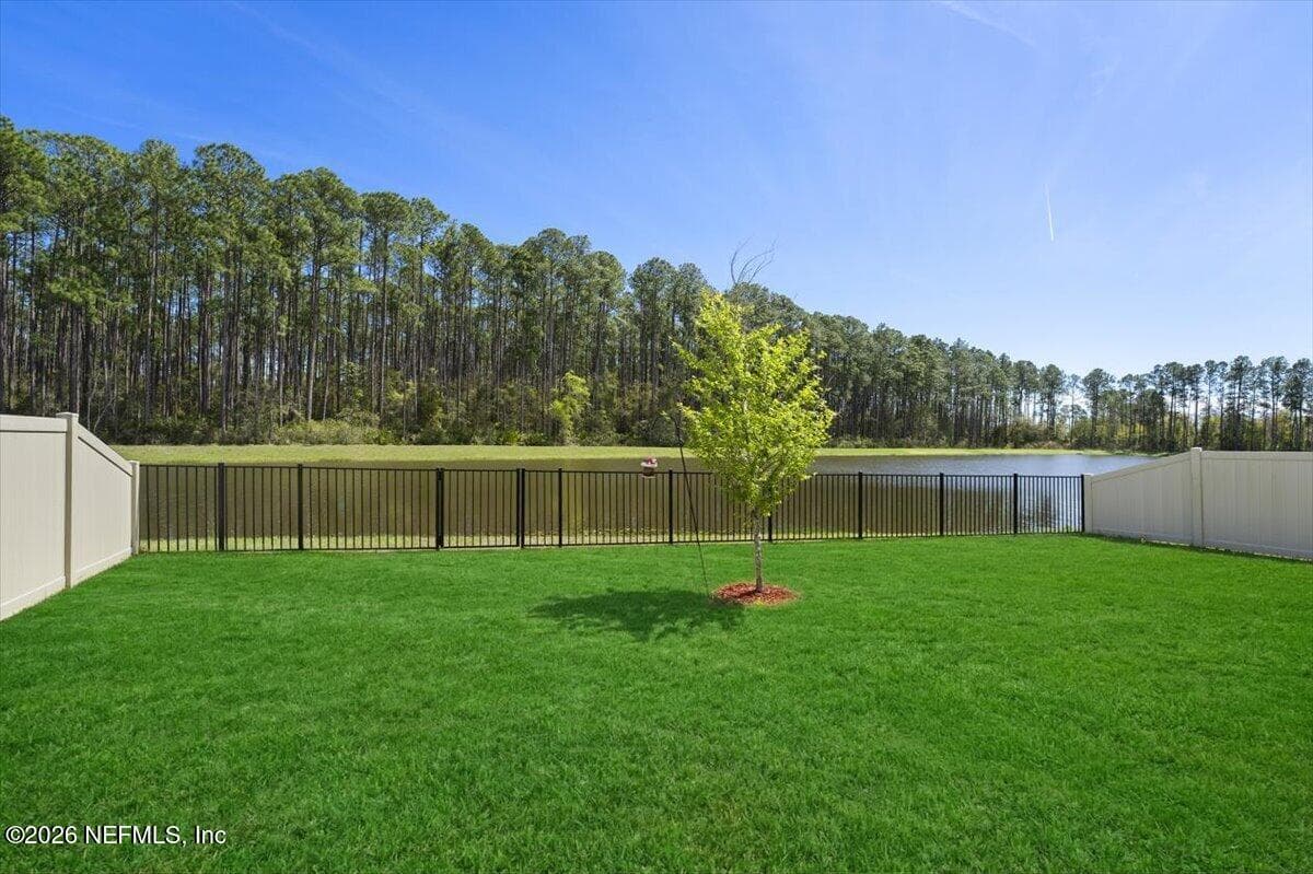 Photo 33 of 75639 BRIDGEWATER Drive, Yulee, FL 32097