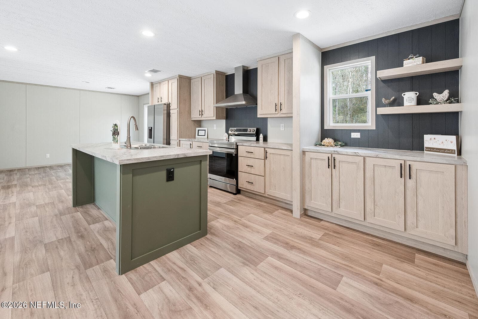 Photo 7 of 16859 SE 83RD Terrace, Lake Butler, FL 32054