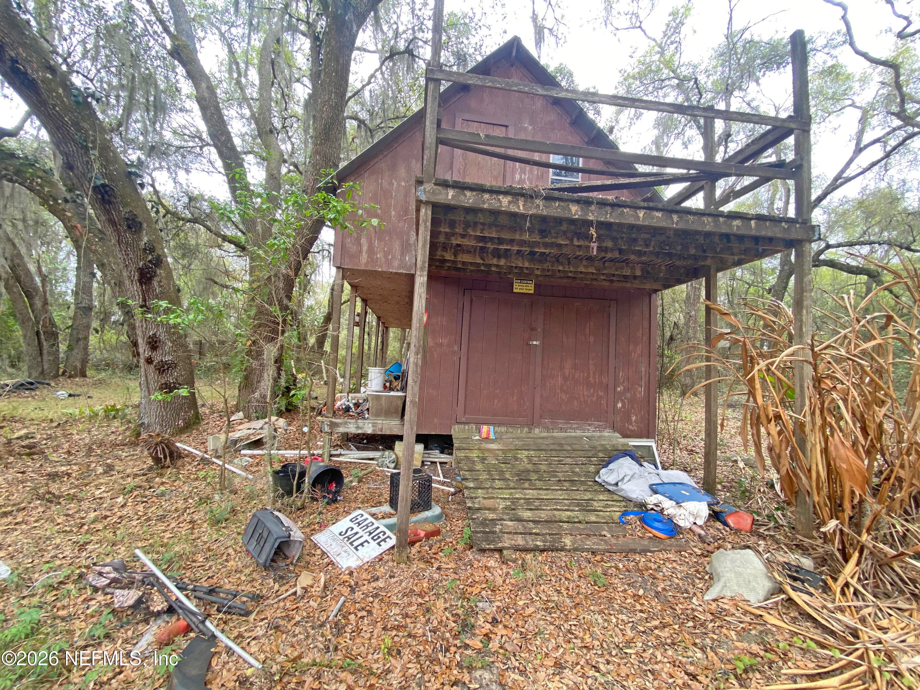 BARN — 119 TWIN LAKES Road, Hawthorne, FL 32640