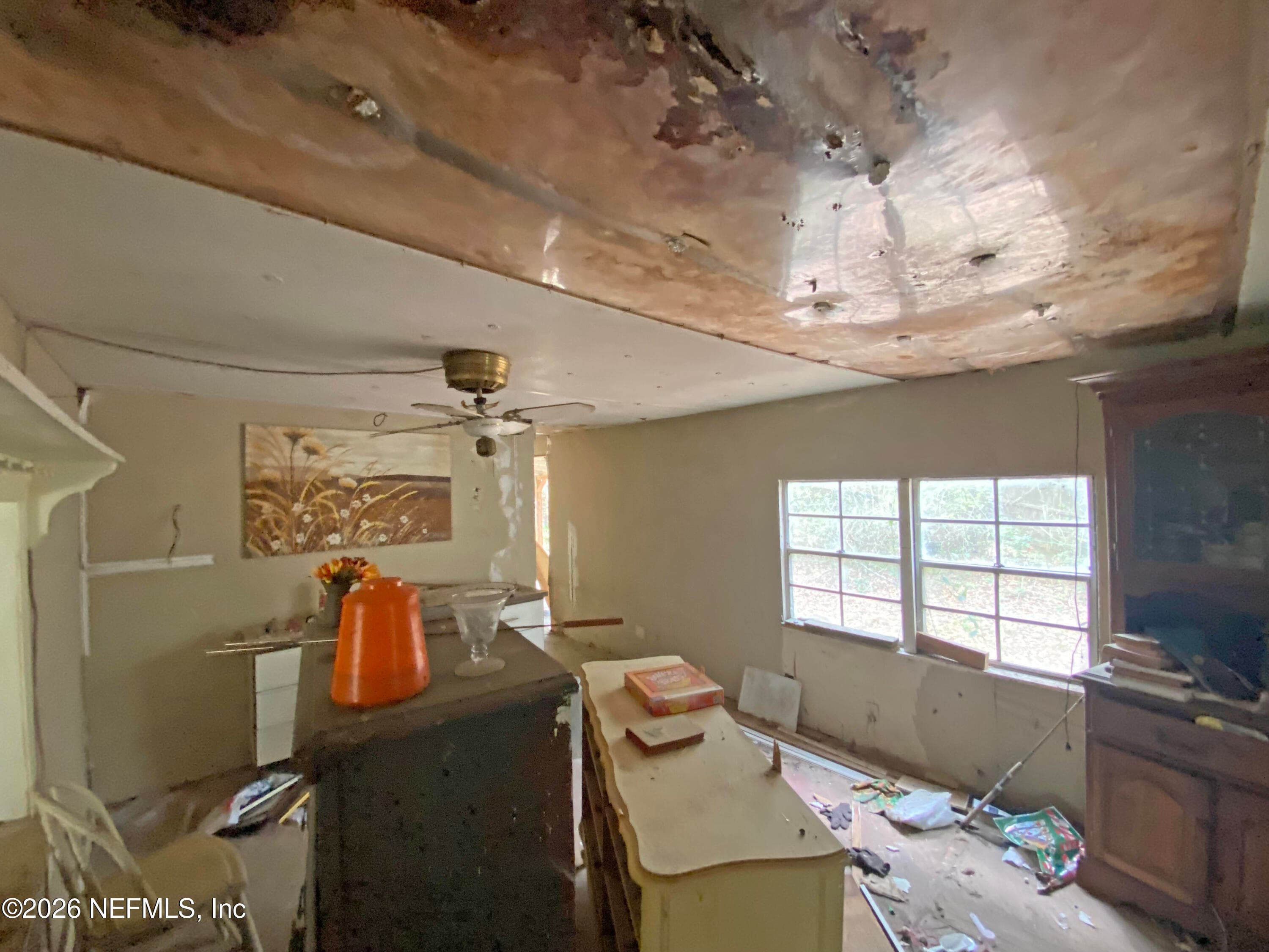 MOBILE HOME W/ ADDITION — 119 TWIN LAKES Road, Hawthorne, FL 32640