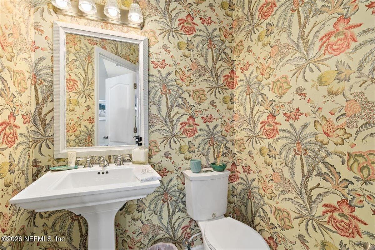 Photo 19 of 1259 LINKSIDE Drive, Atlantic Beach, FL 32233
