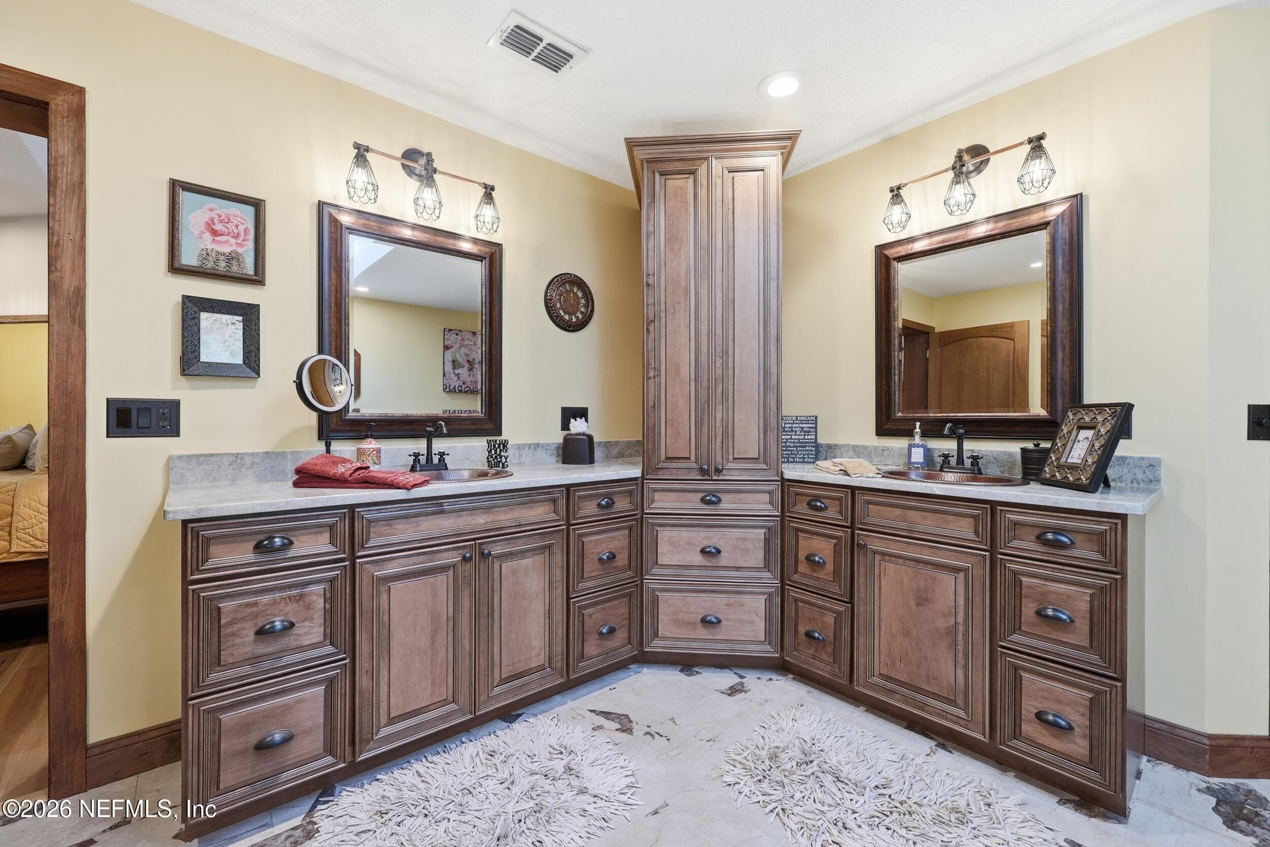 Vanities in Primary Bath — 2358 BRIDGETTE Way, Fleming Island, FL 32003