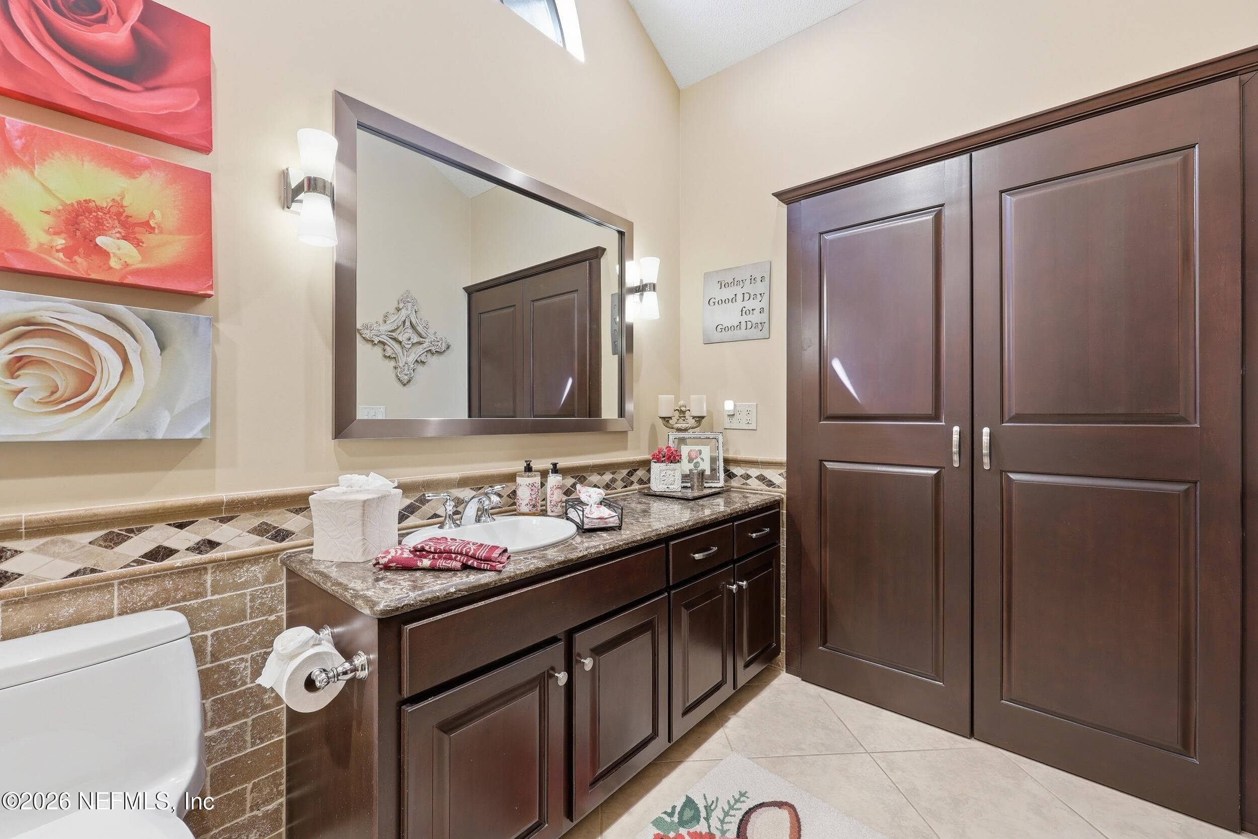 Full Guest Bath View #1 — 2358 BRIDGETTE Way, Fleming Island, FL 32003