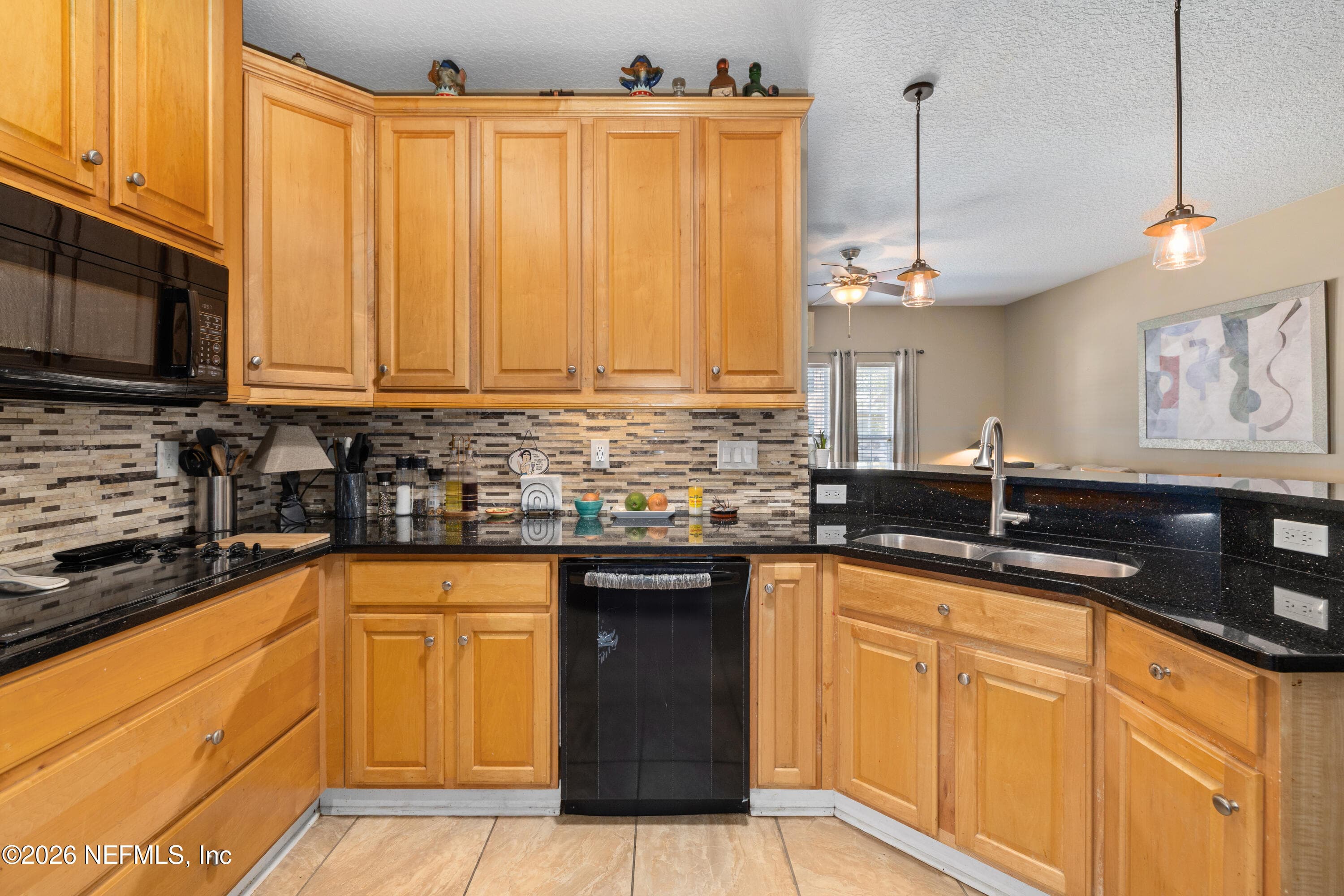 Photo 11 of 111 JARDIN DE MER Place 111, Jacksonville Beach, FL 32250