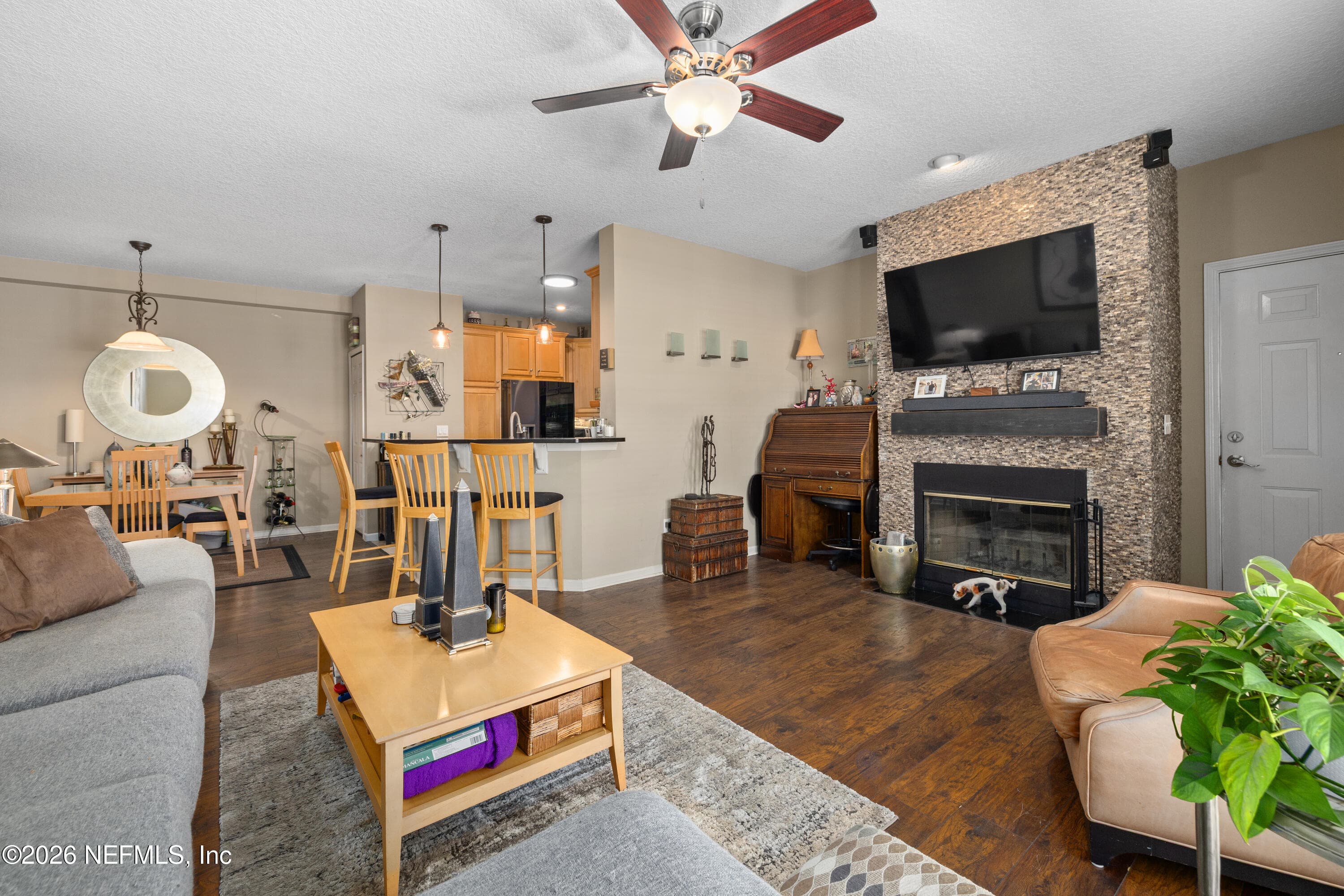 Photo 4 of 111 JARDIN DE MER Place 111, Jacksonville Beach, FL 32250