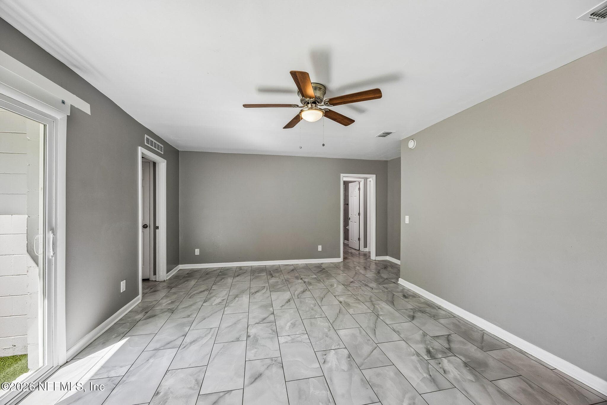 Photo 13 of 1532 LEESTAN Court, Orange Park, FL 32073