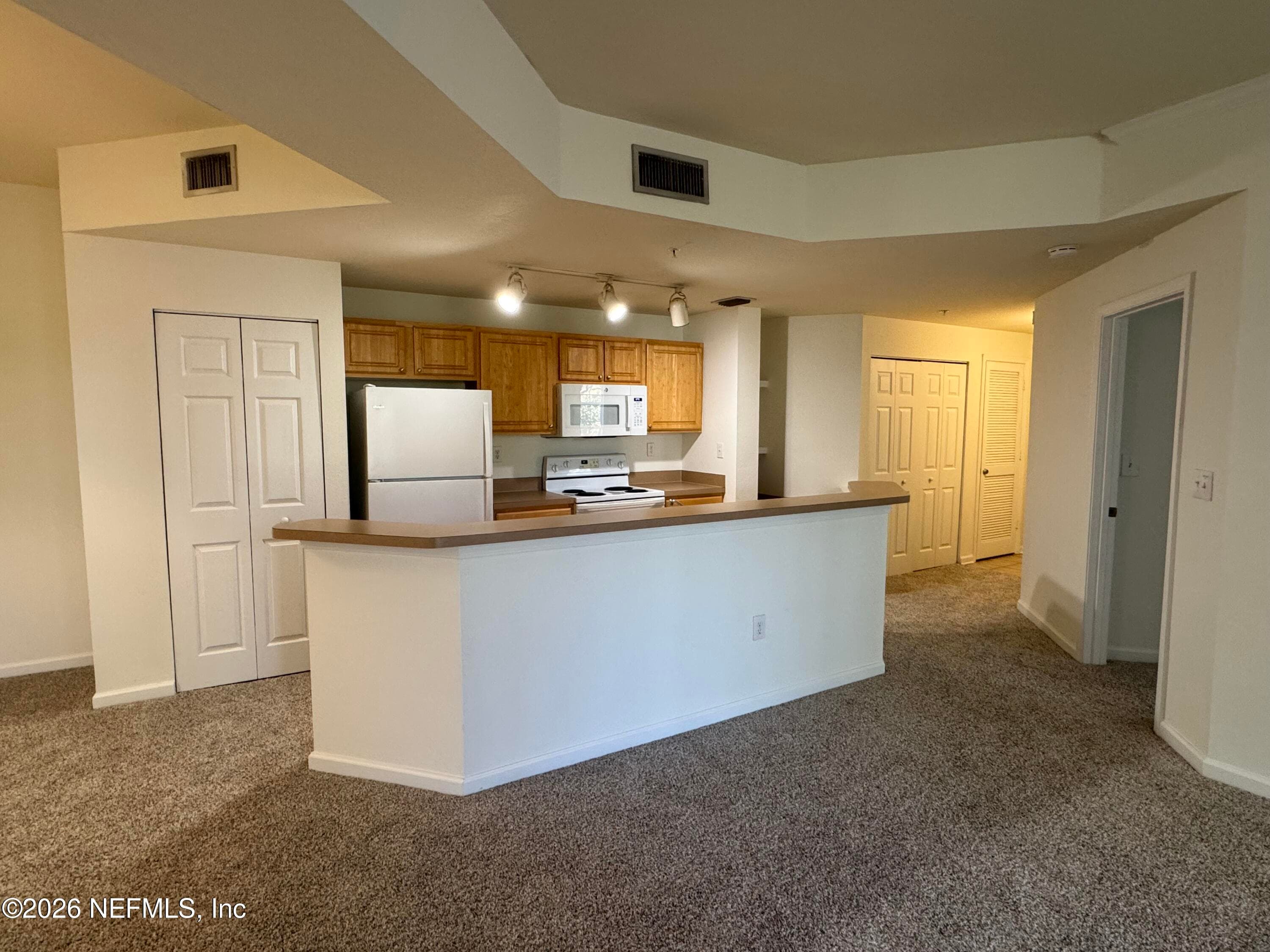 Photo 2 of 420 S VILLA SAN MARCO Drive 304, St. Augustine, FL 32086