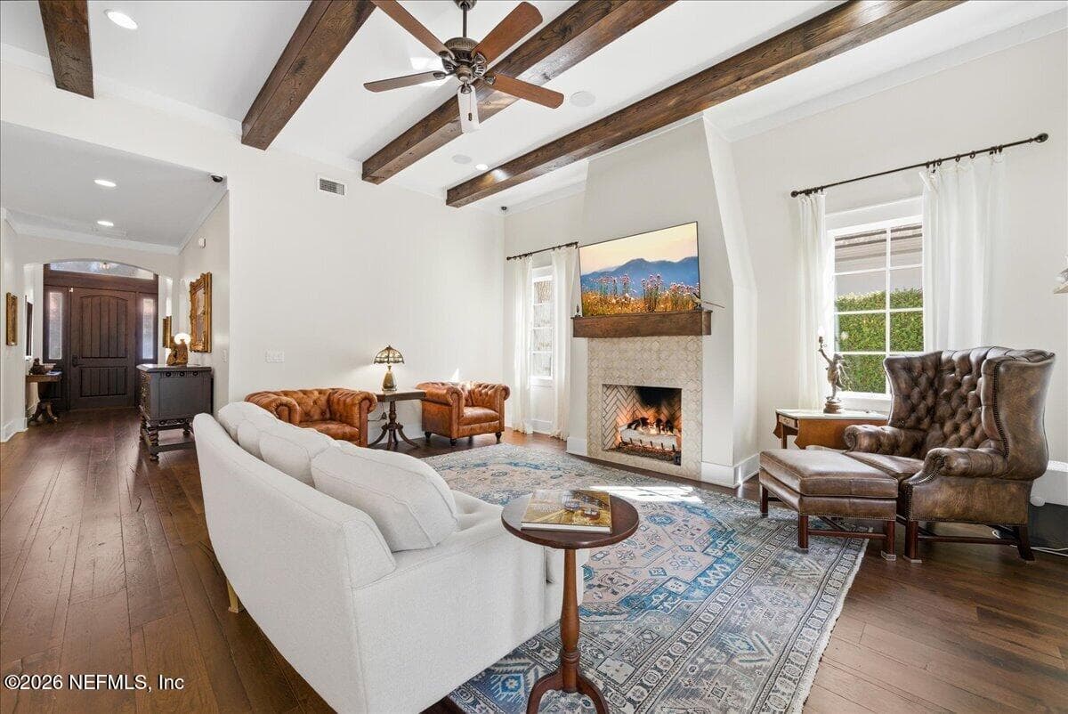 Wood Beam Ceilings — 109 LAUREL Way, Ponte Vedra Beach, FL 32082