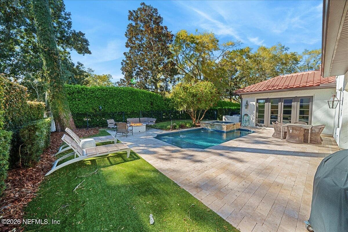 Experience perfect harmony in refined design setting and tranquility — 109 LAUREL Way, Ponte Vedra Beach, FL 32082