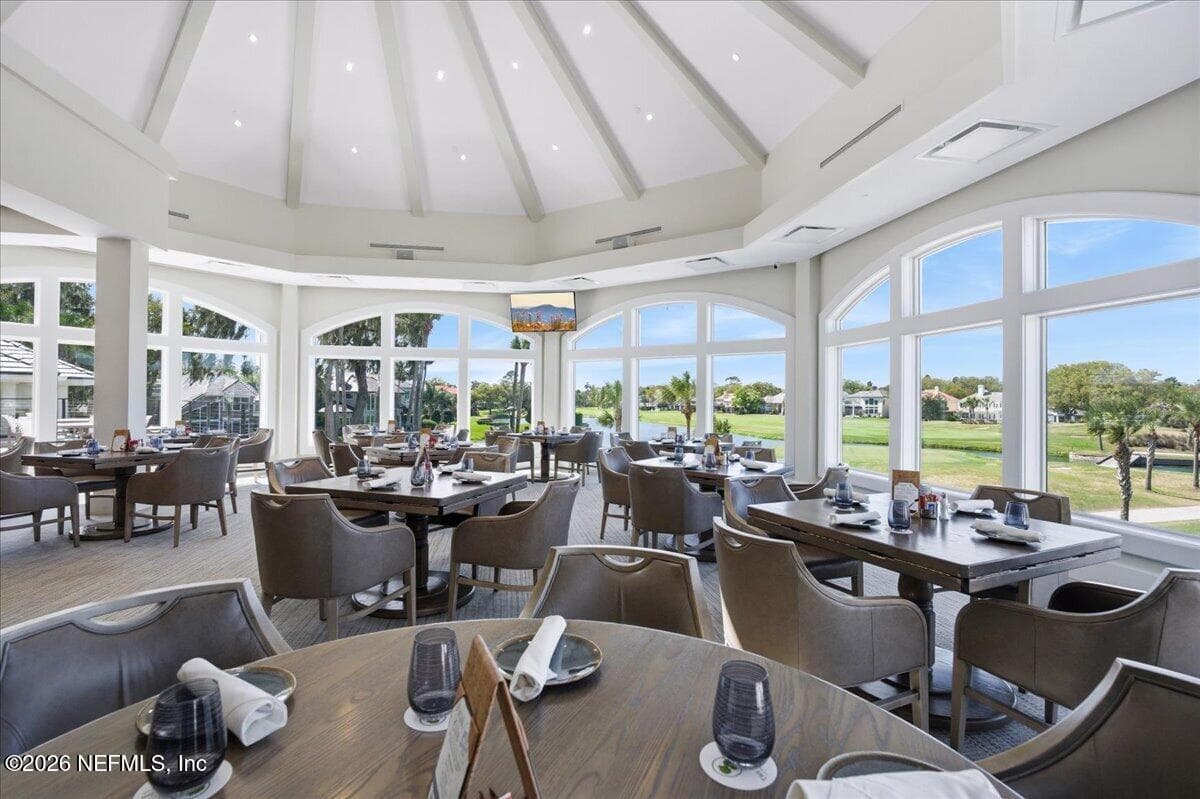 Dine golf side. — 109 LAUREL Way, Ponte Vedra Beach, FL 32082