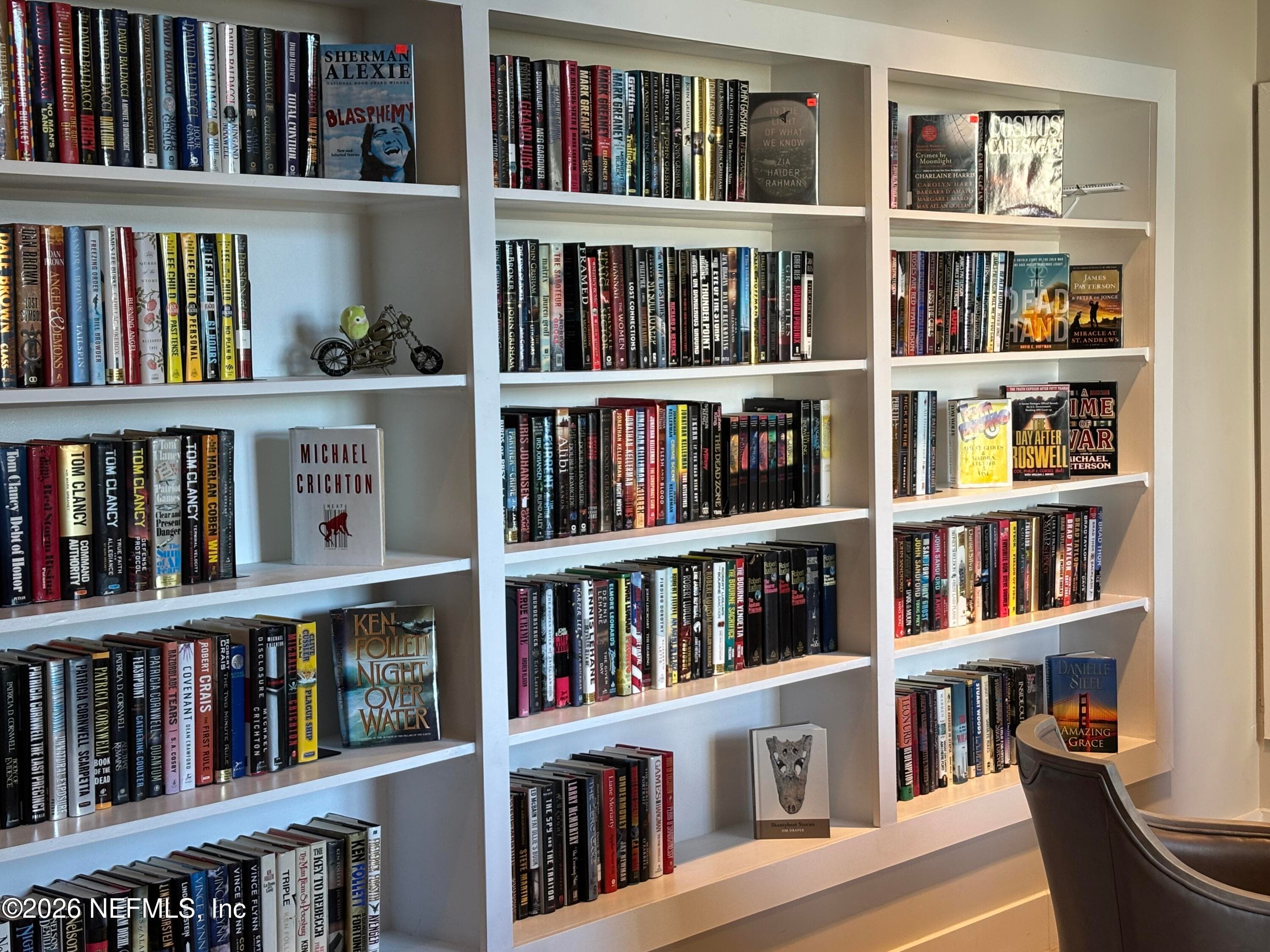 Library @the clubhouse — 109 LAUREL Way, Ponte Vedra Beach, FL 32082