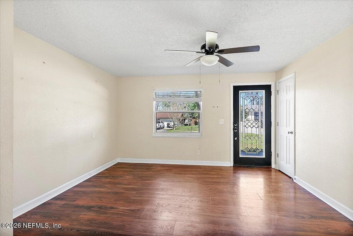 Photo 3 of 428 NEPTUNE Road, Orange Park, FL 32073