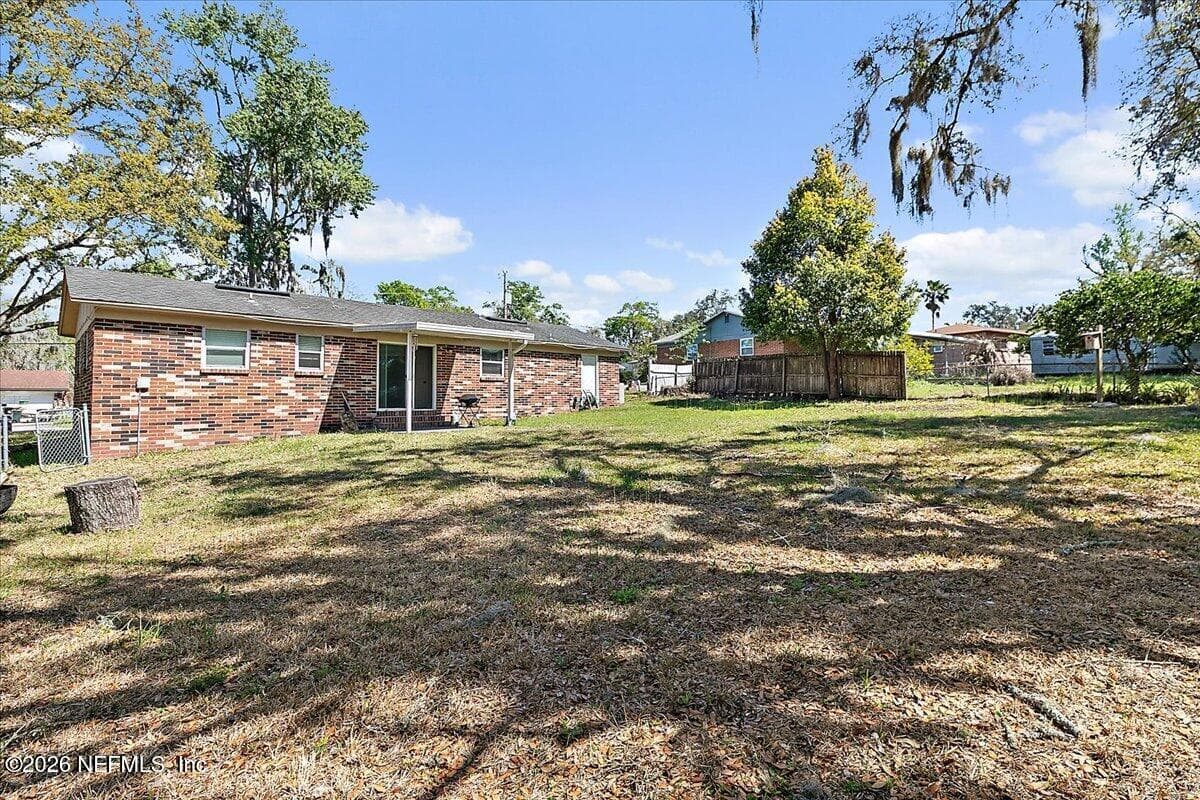Photo 13 of 428 NEPTUNE Road, Orange Park, FL 32073